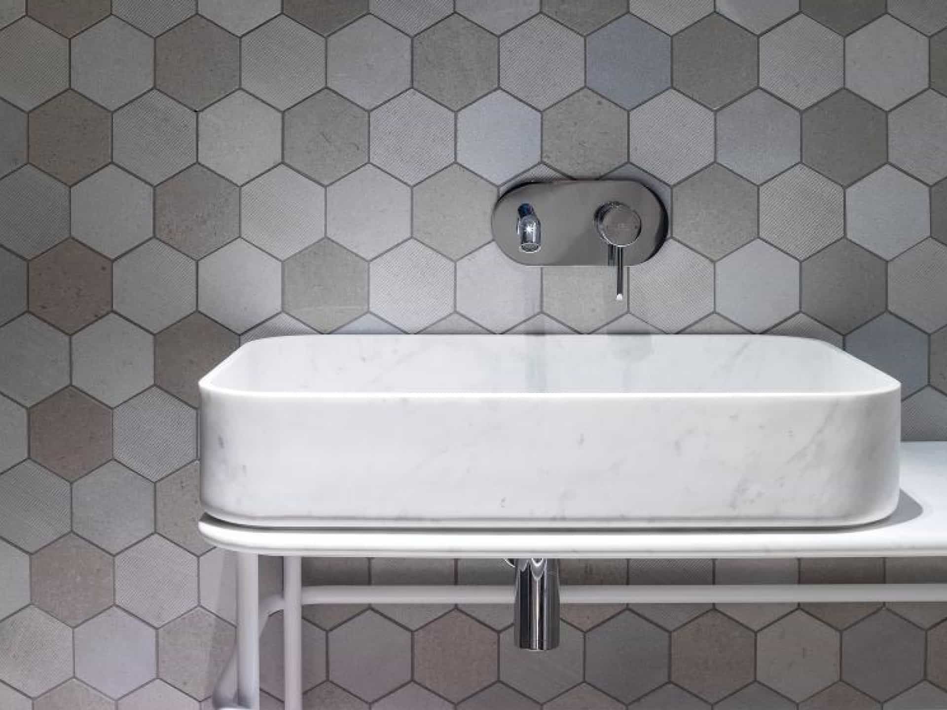 World Texture Hexagon Mosaic (10x12x8-mm | matt)