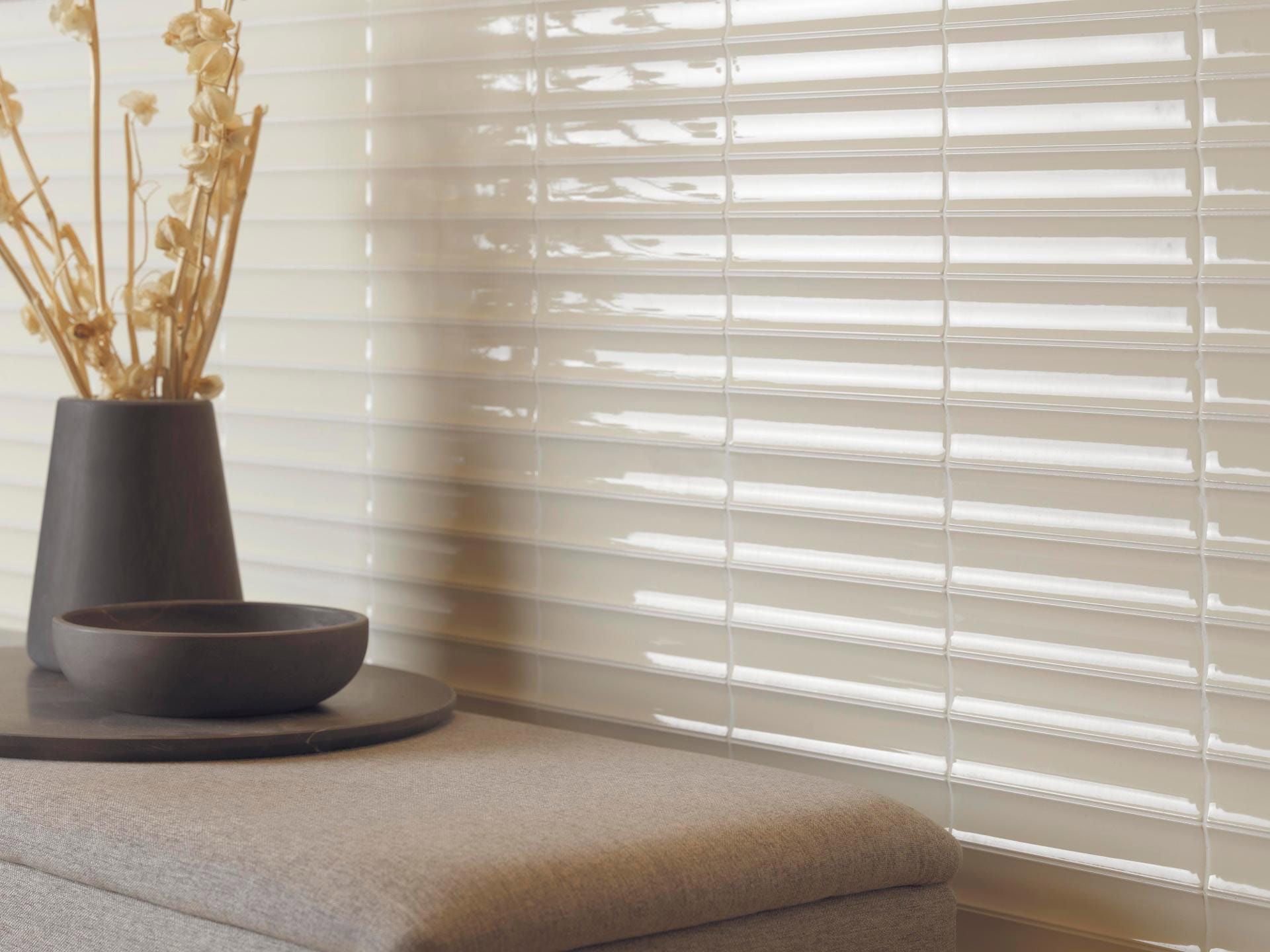 Blinds Cream Wall Tile (6x12x11.5-mm | gloss)