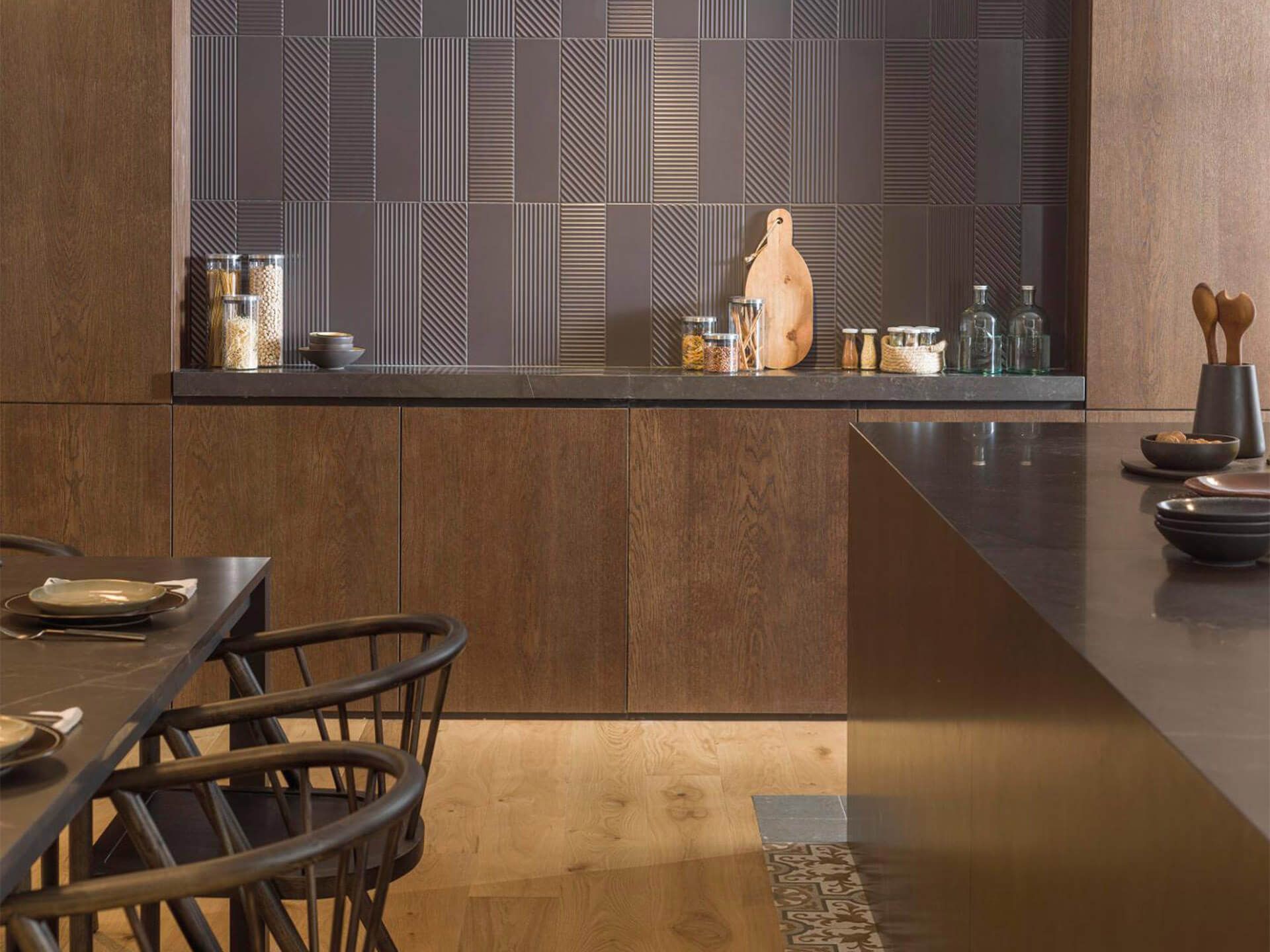 Trend Dark Deco Wall Tile (5x17x9.5-mm | matt)