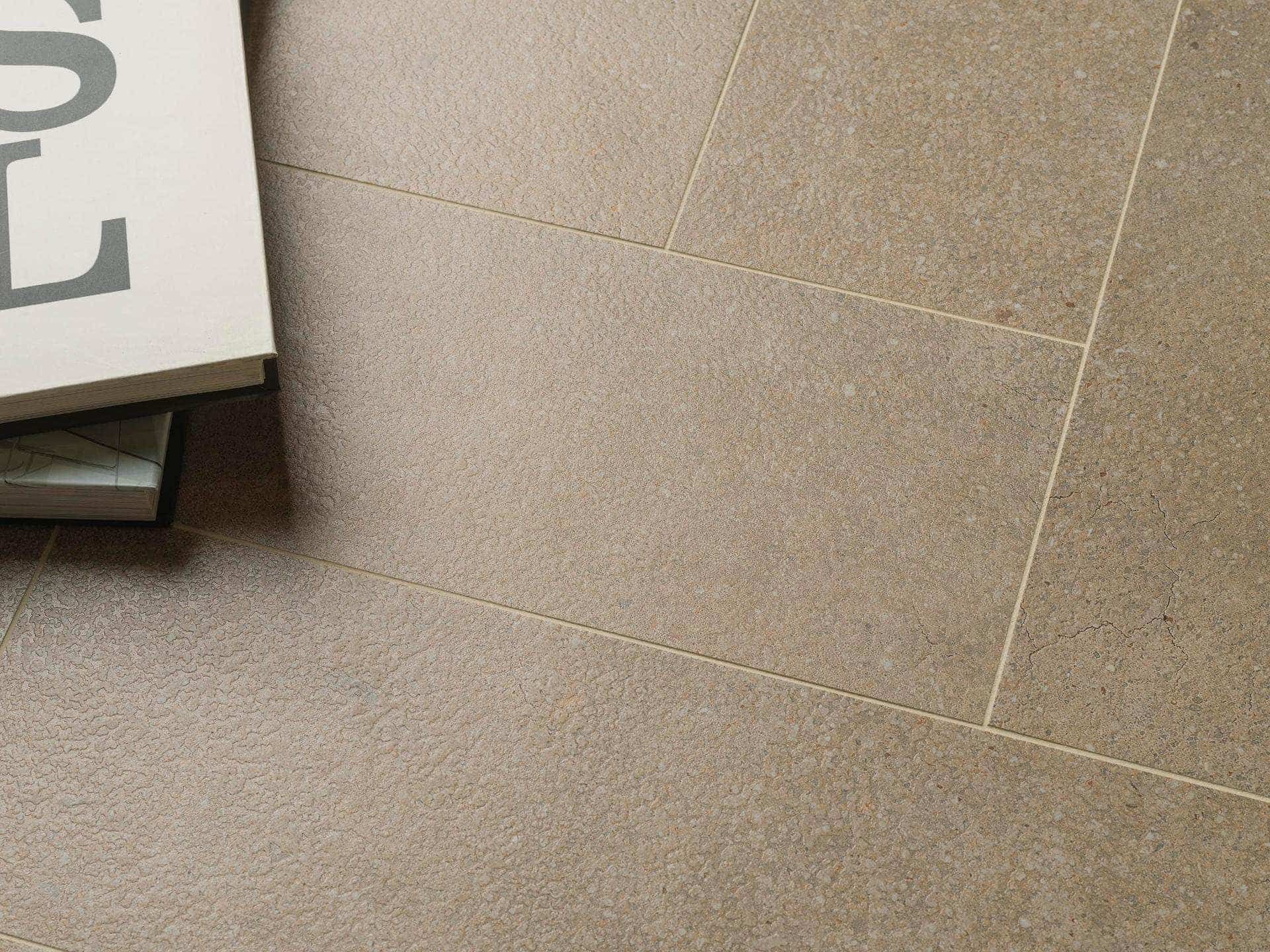 Parma Leather Floor Tile (6x17x8.5-mm | matt)