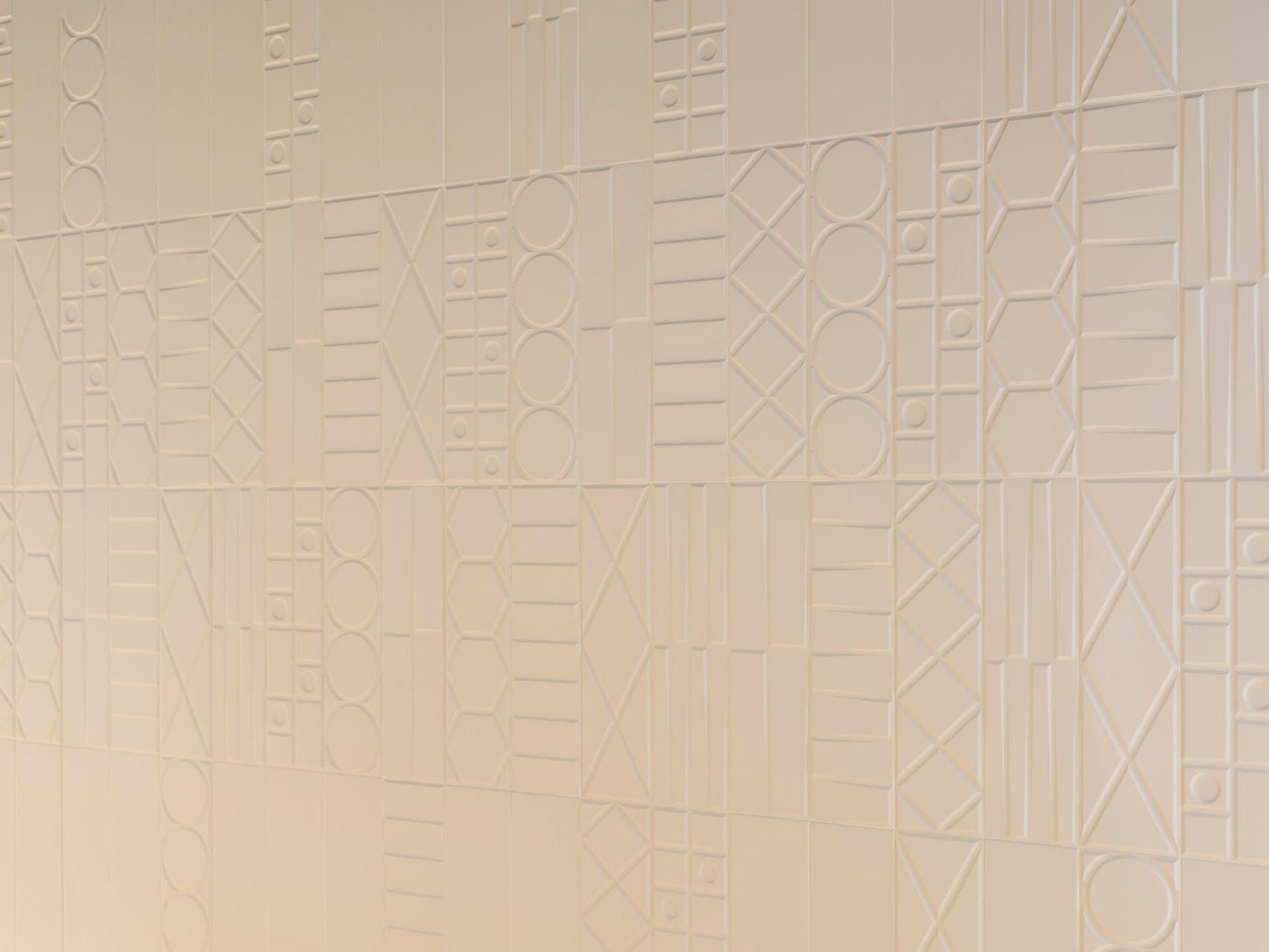 Geo Beige Wall Tile (5x17x8.5-mm | gloss)