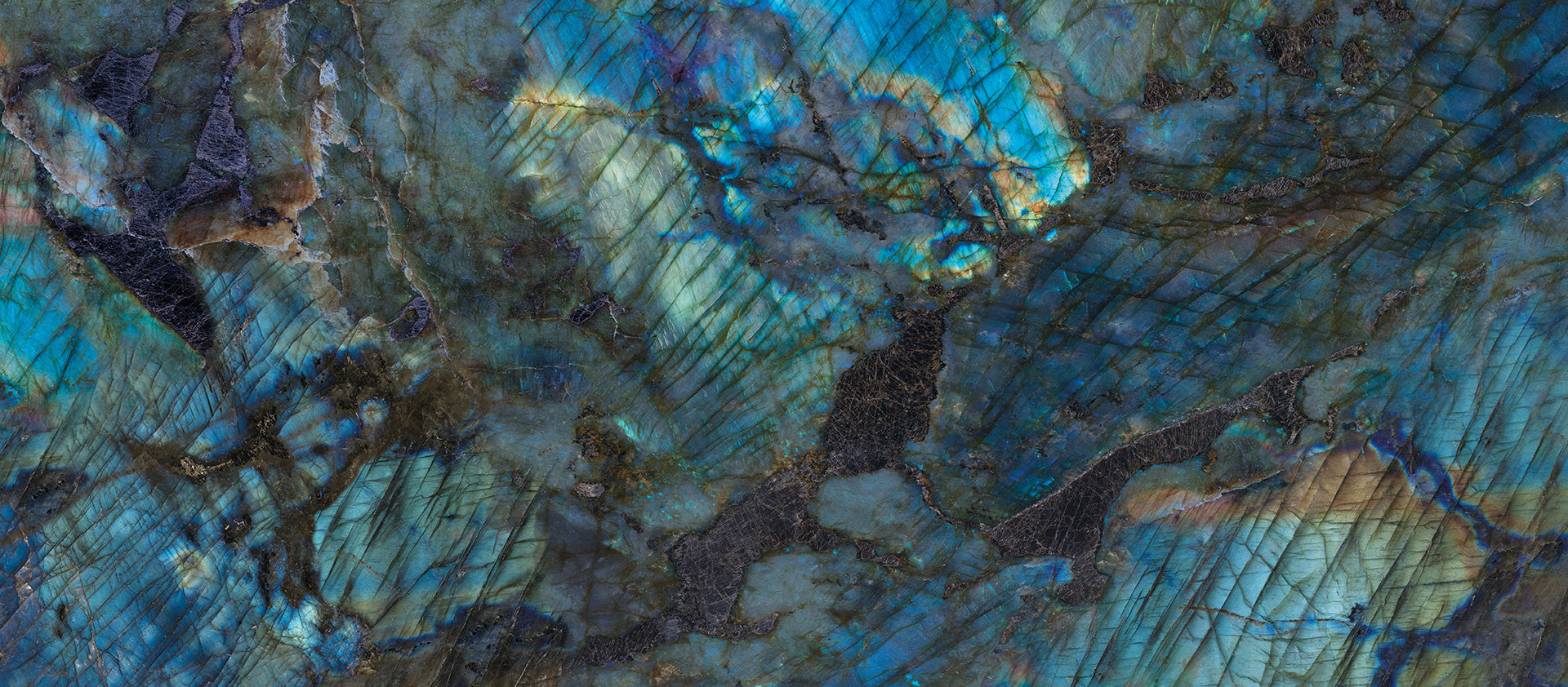Tele di Marmo Lumia LABRADORITE porcelain field tile by Emil, silktech finish, 48"x48" size. Premium Italian porcelain for floors and walls.