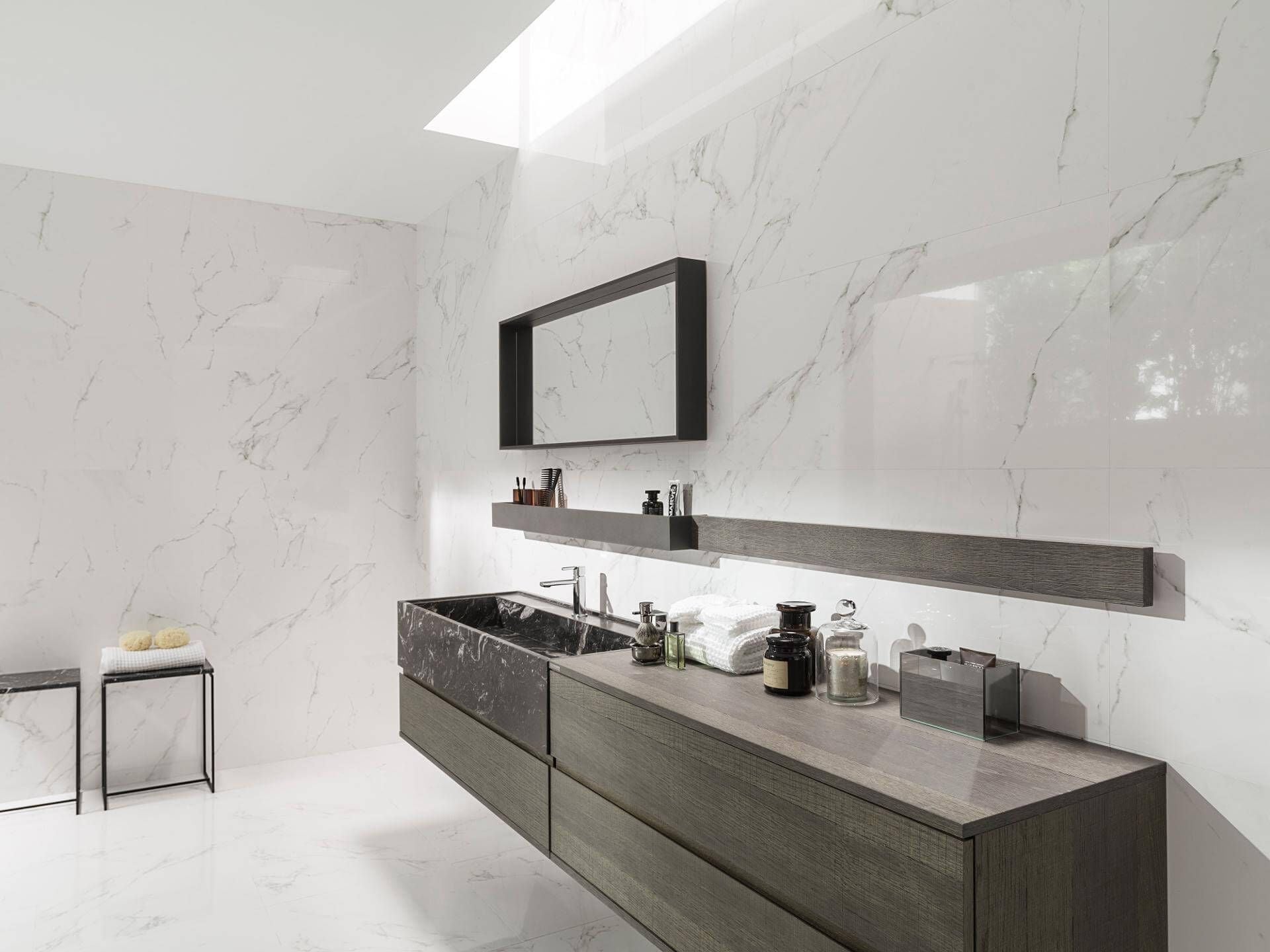 Carrara Blanco Marmol Wall Tile (18x47x10-mm | gloss)