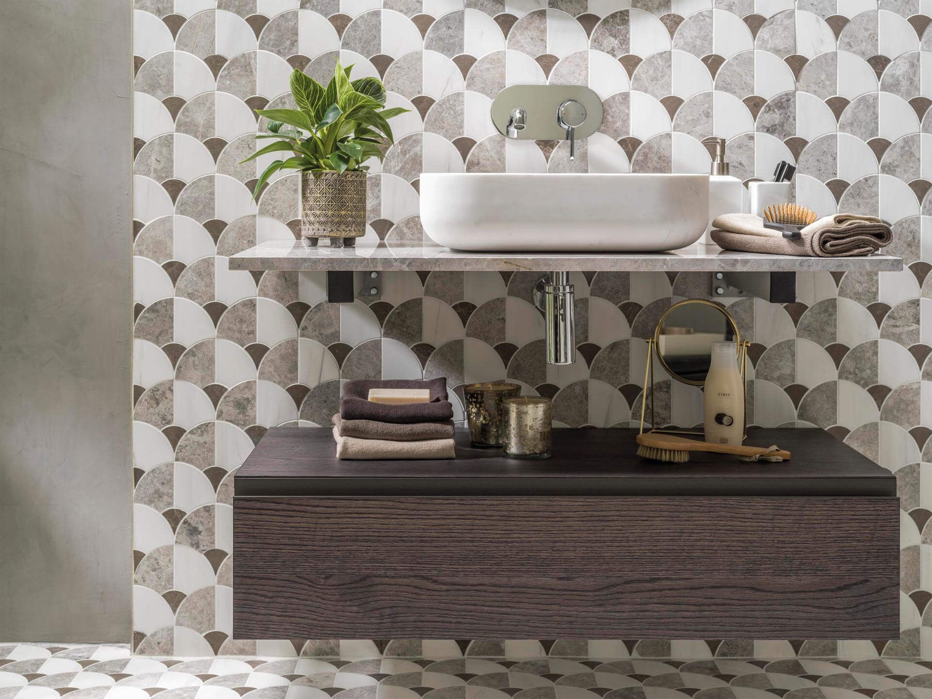 Figure Dark Shell Mosaic (12x12x10-mm | matt)