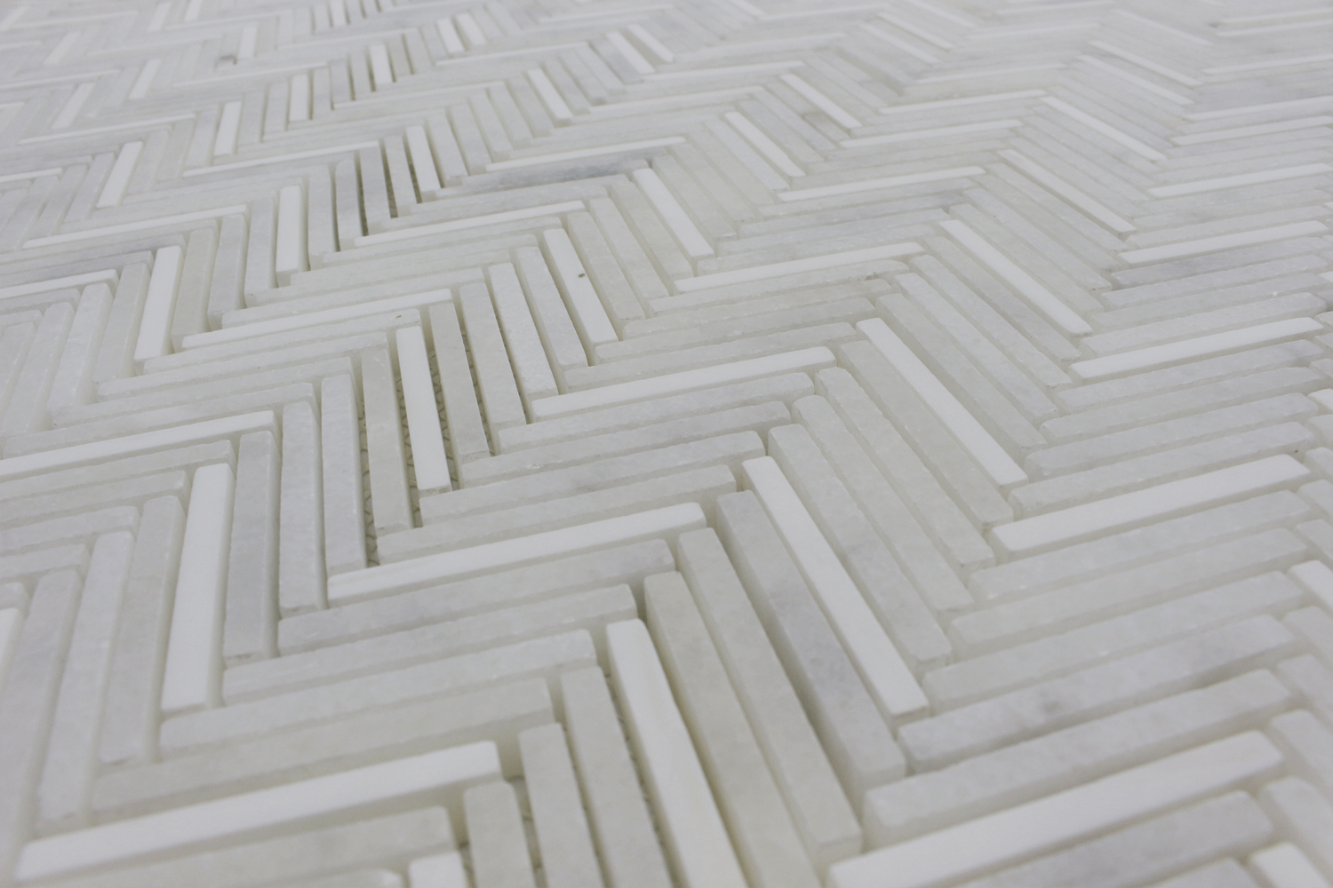 BIANCO VENATO: Milas White Marble Capri Mosaic (11 5/16"x11 11/16"x3/8" | honed, polished)