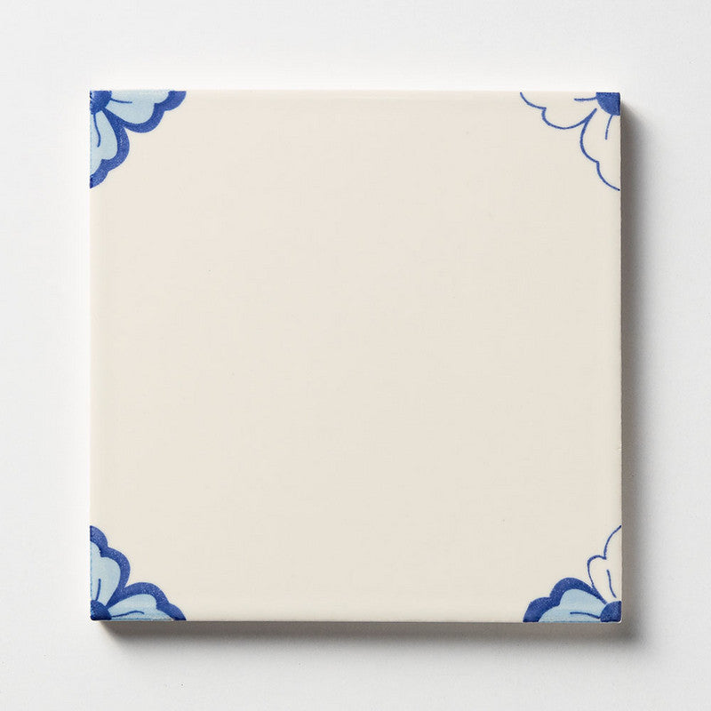 MIRADOURO CLASSIC: Gelosia Blanc Field Deco Tile (glazed | 6"x6"x3/8" | beveled)