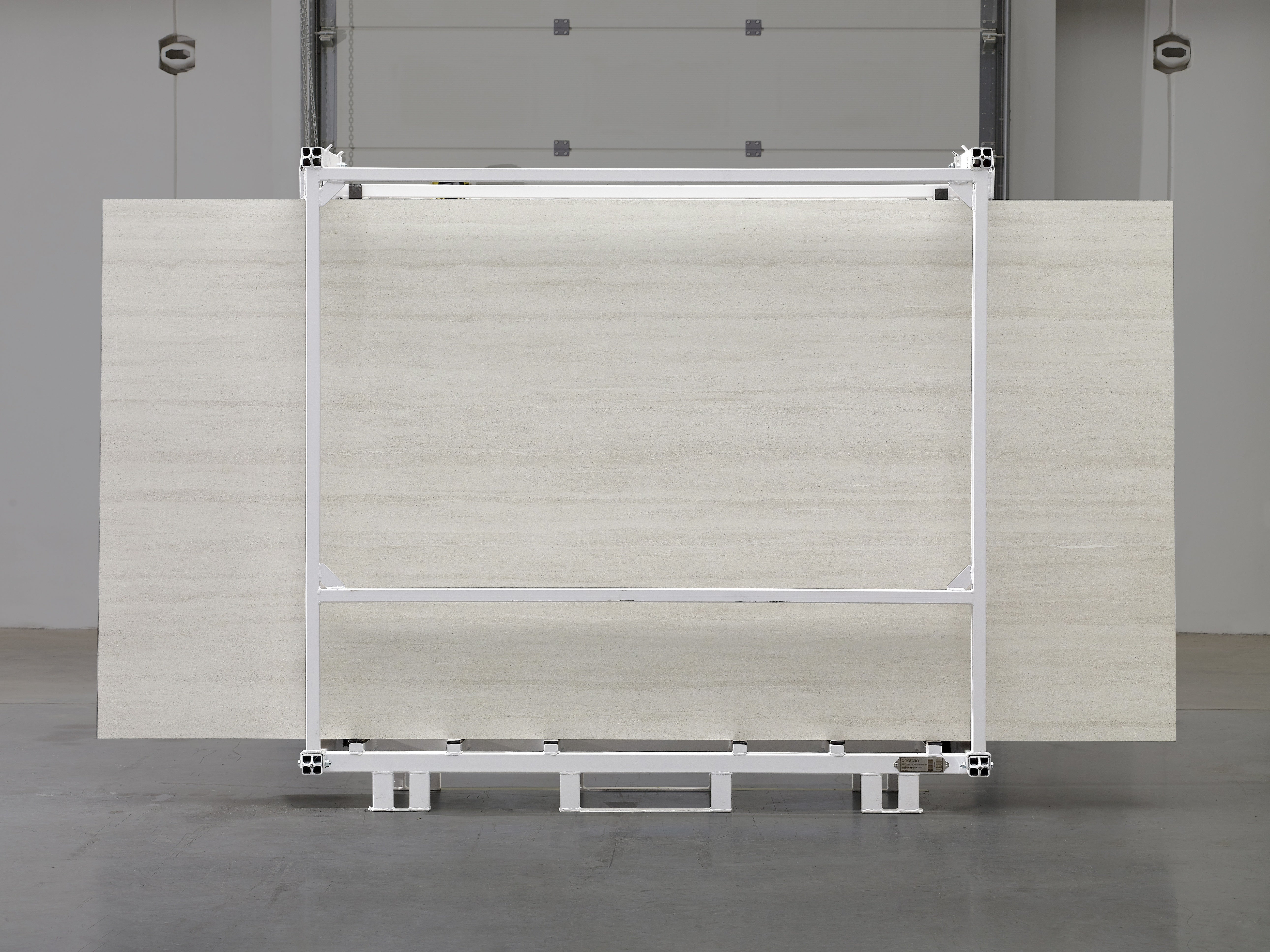 Lithoform Veincut Vista sintered stone slabs by Anatolia, top-down product view, 64"×127"×15/32" size. Turkish sintered stone for floors and walls.