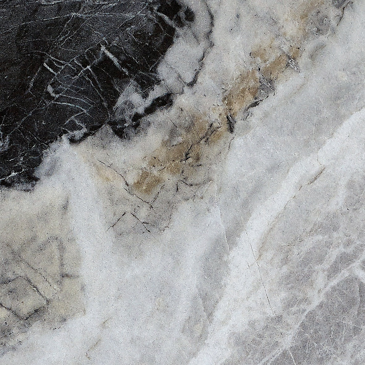 Majesto Bianco Dior sintered stone slabs by Anatolia, top-down product view, 64"×127"×15/32" size. Turkish sintered stone for floors and walls.