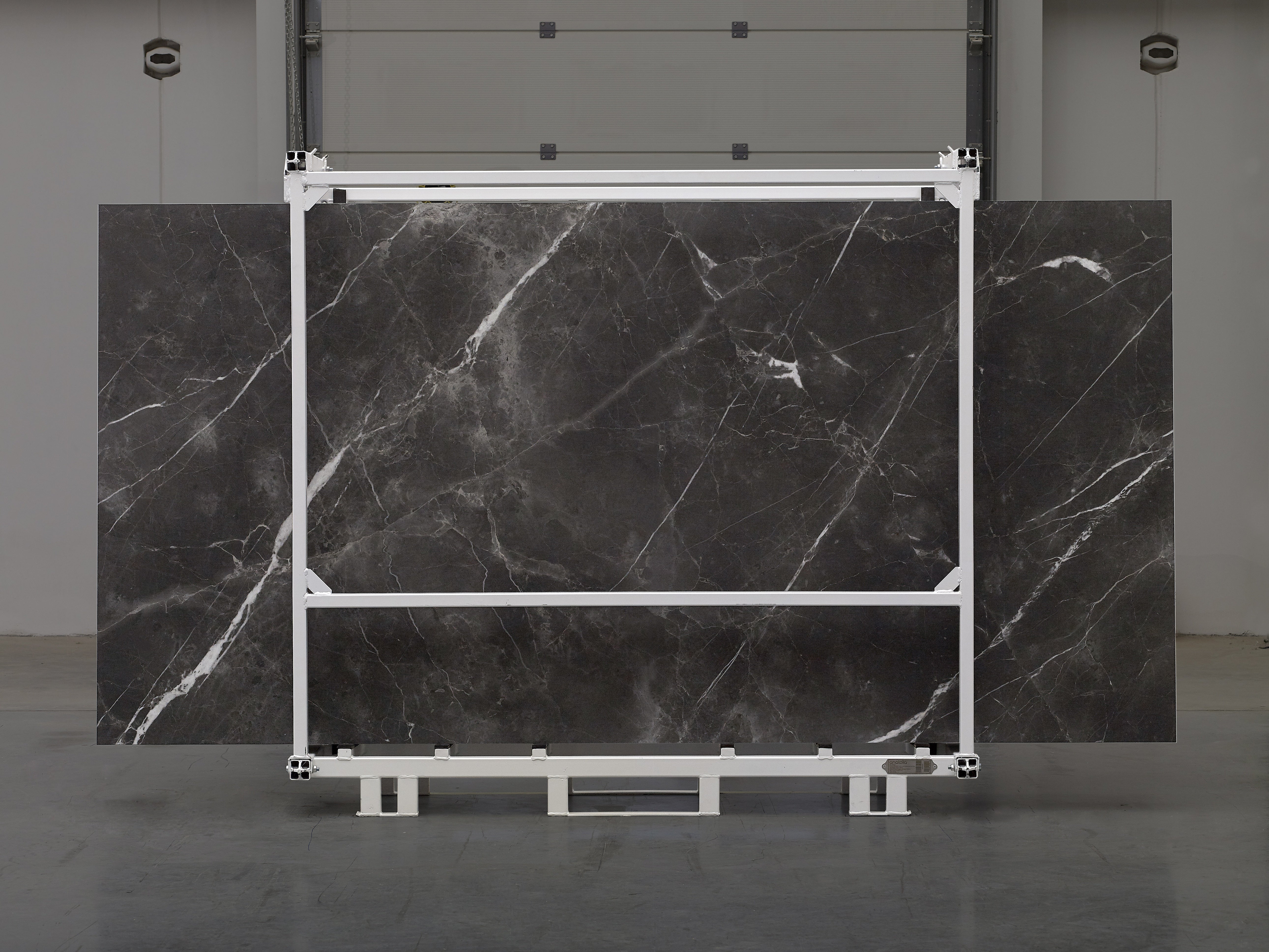 Majesto Forge Eleganza sintered stone slabs by Anatolia, top-down product view, 64"×127"×15/32" size. Turkish sintered stone for floors and walls.