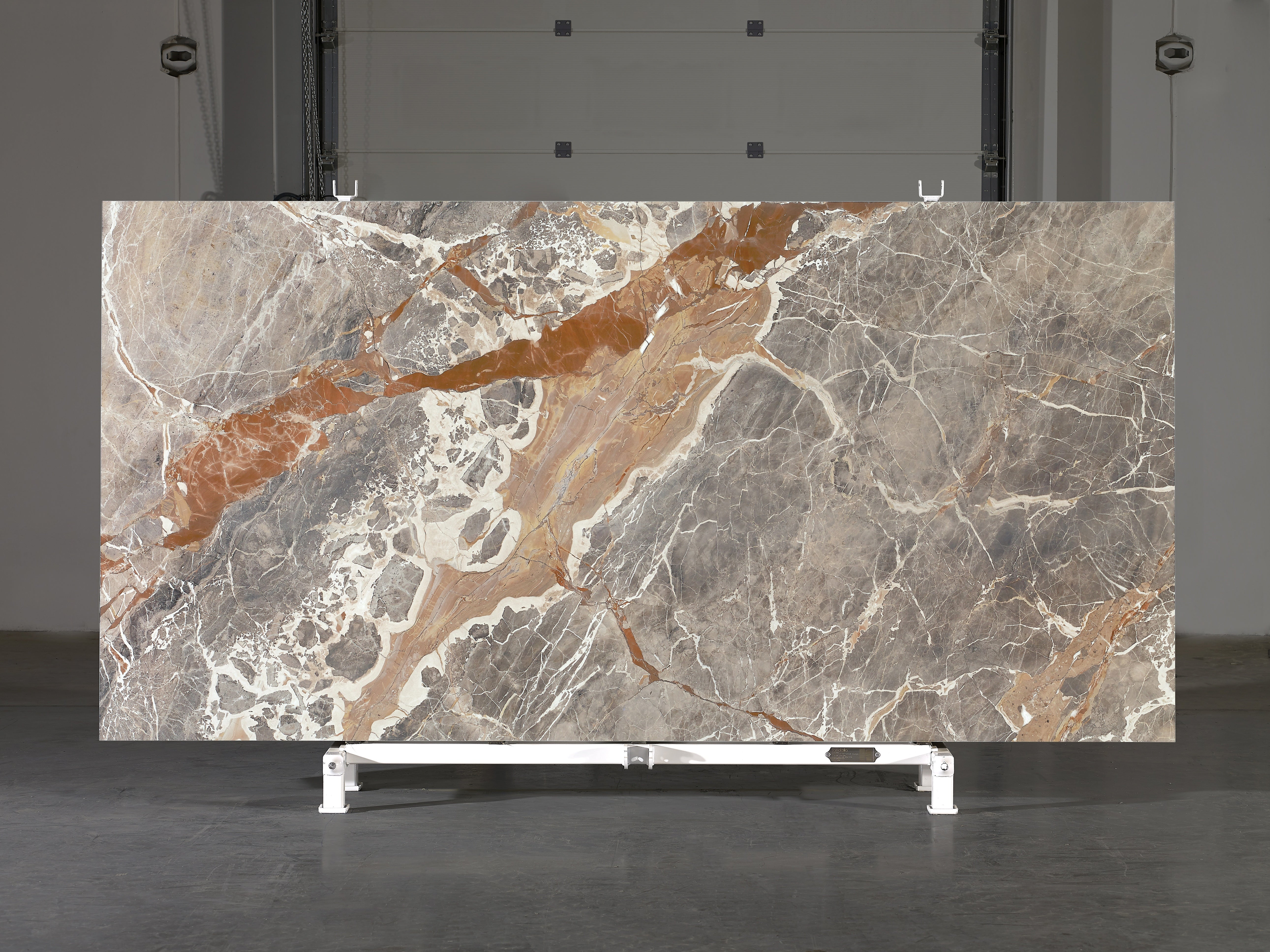 Majesto Macchia Vecchia sintered stone slabs by Anatolia, top-down product view, 64"×127"×15/32" size. Turkish sintered stone for floors and walls.