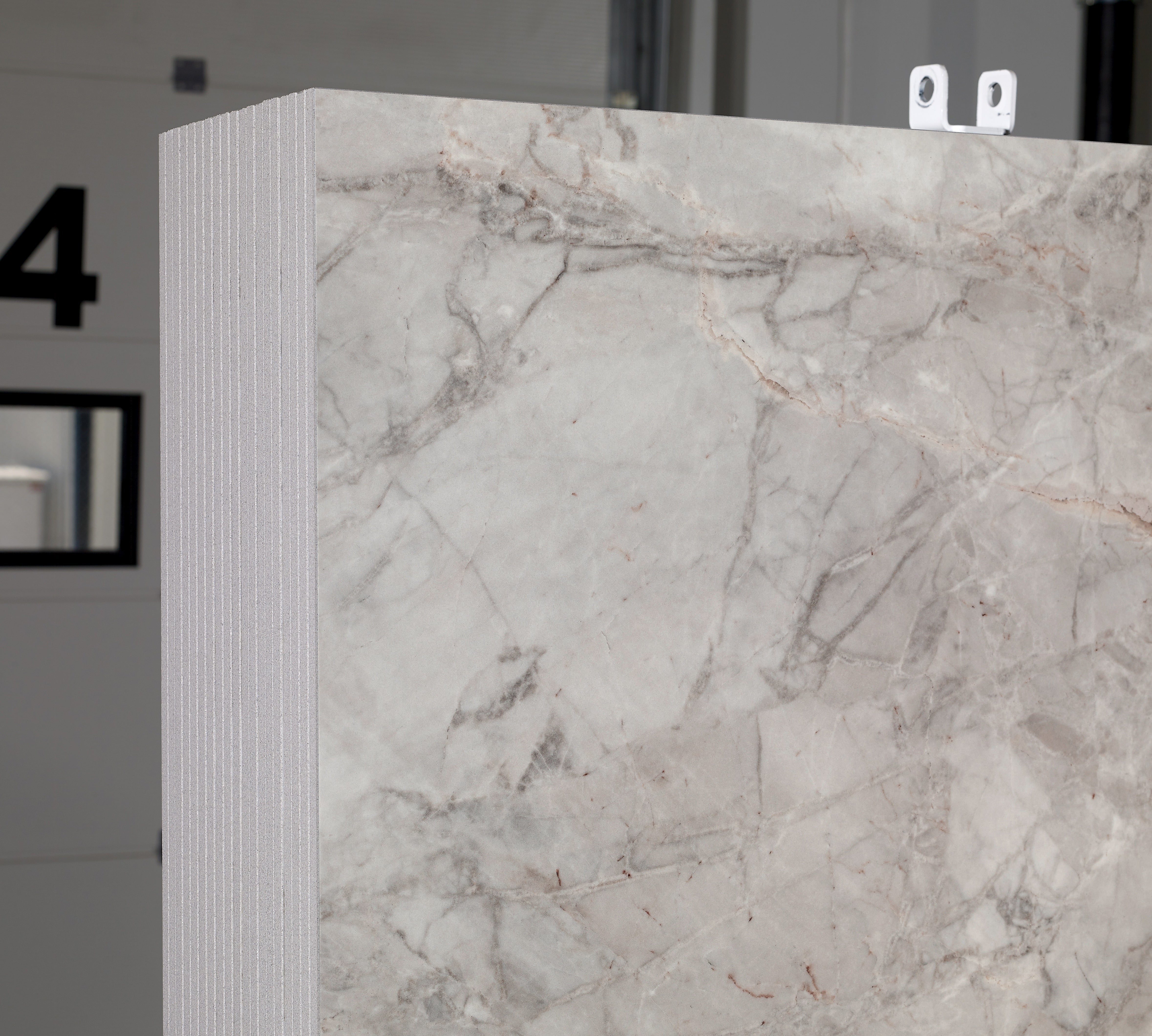 MARINA WHITE: Slabs (23 5/8"×110 1/4" | Polished | Rectified)