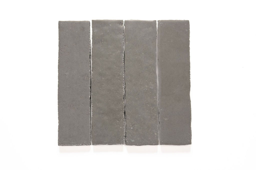 Saint Jean Grey limestone field tile, product image, 16"×32"×3/4" size. Premium limestone for floors and walls.