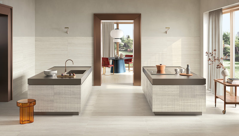 Aurelia Stone 2 lifestyle image