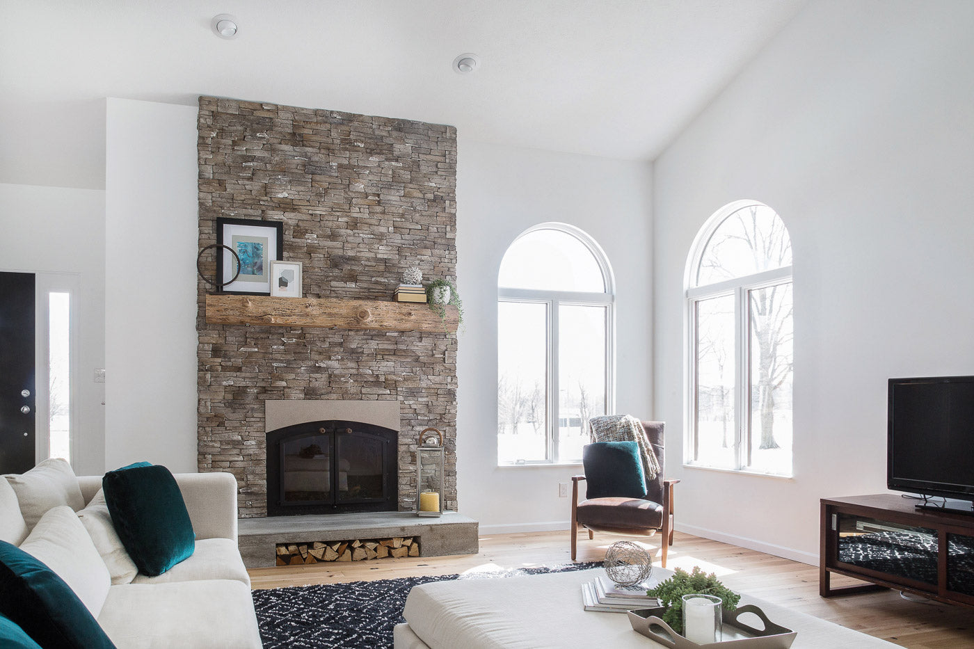 Kwik Stack Matera wall panels by Casa di Sassi, primary product image. Premium stone veneer for exterior and interior walls.