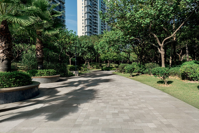 Trail Terracotta Emiliana Porcelain lifestyle image