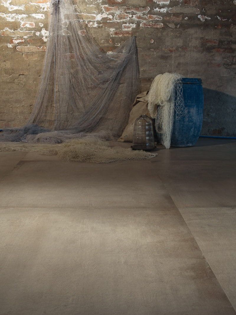 CCI Leonardo - Waterfront Porcelain lifestyle image