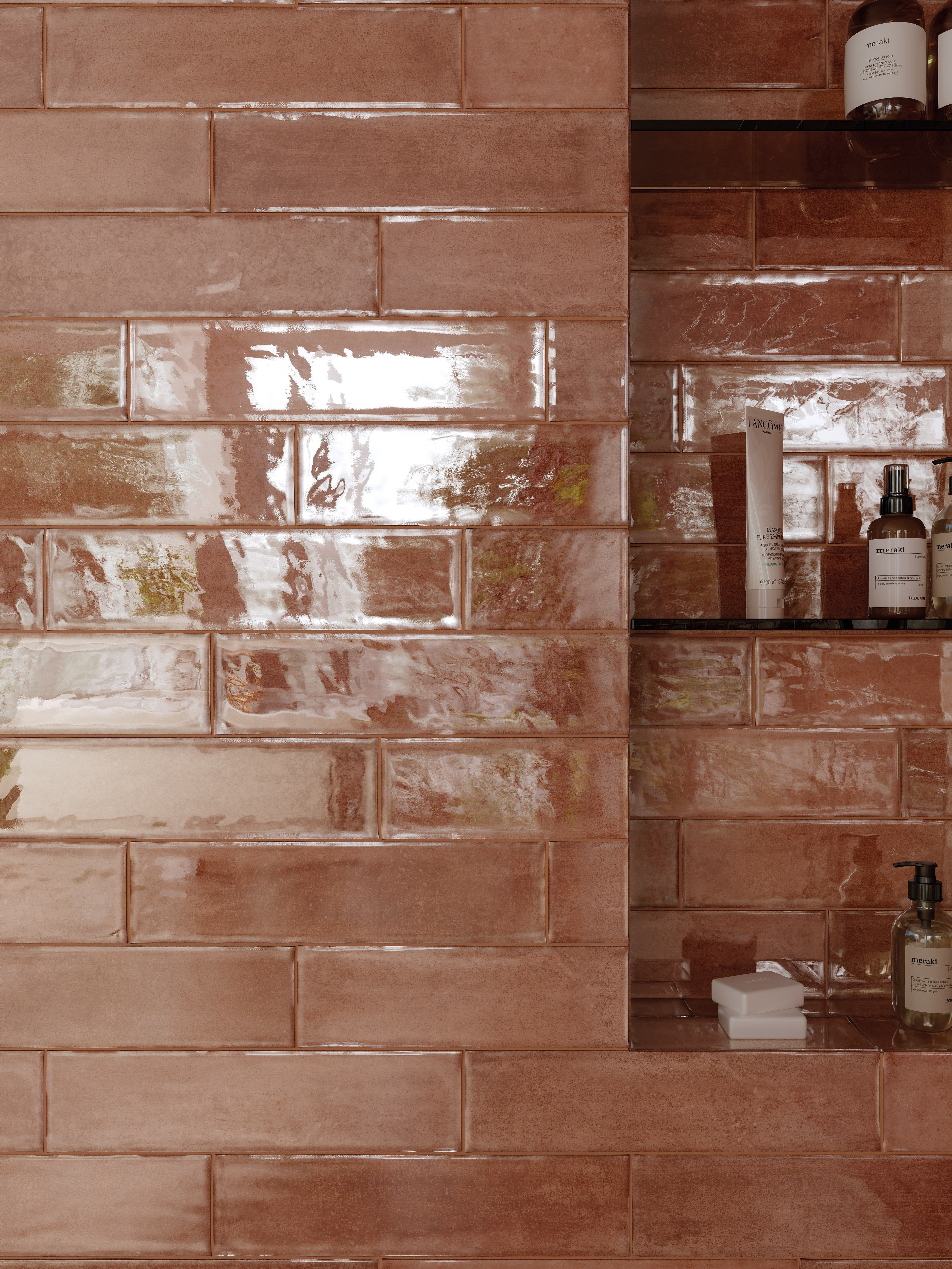 ARTISTIC AQUEOUS: Sandswept Serenity Field Tile (4"x16"x7-mm | glossy | pressed)