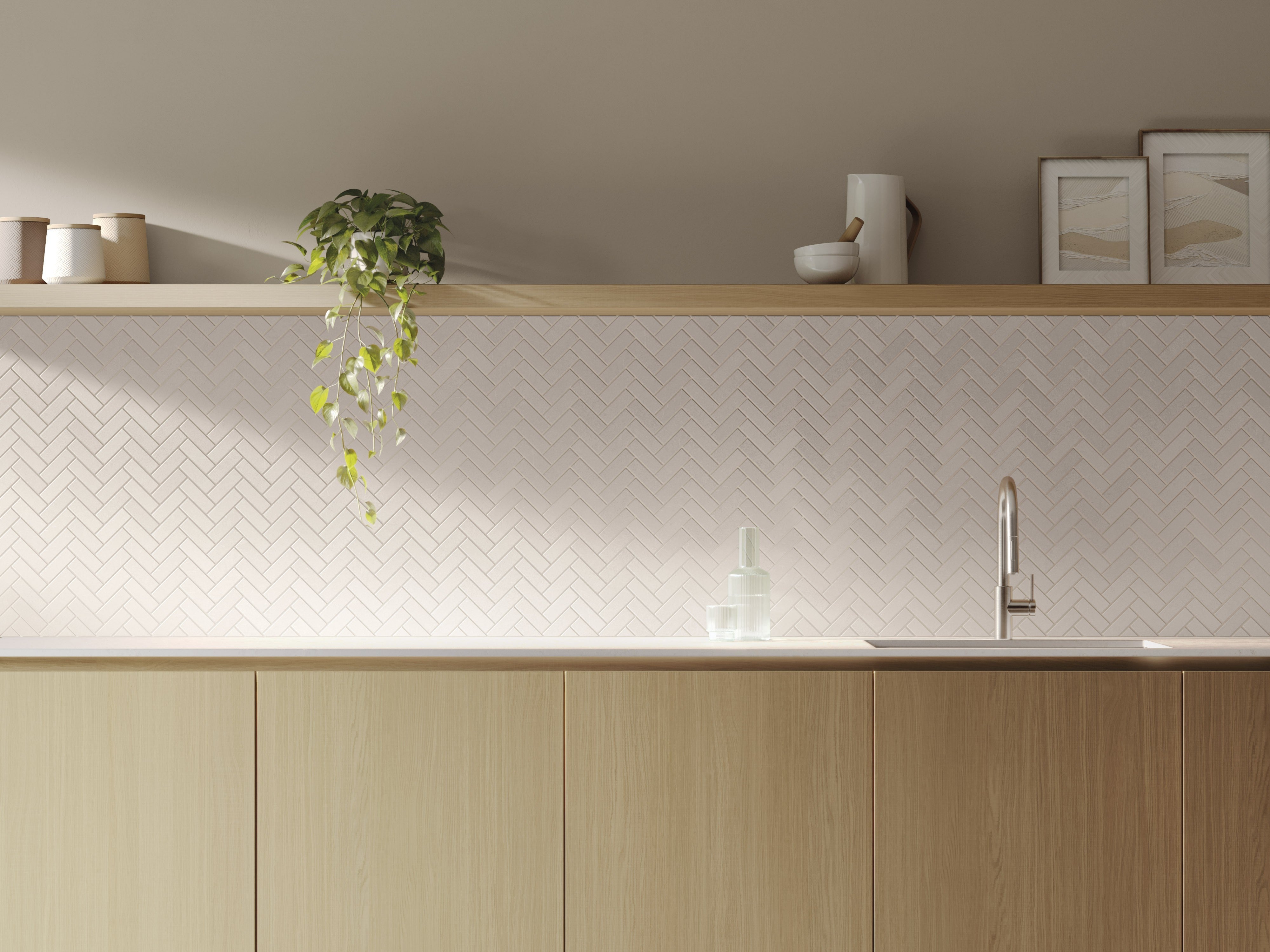 LUSTROUS RIVIERA: Sandy Shoal Field Tile (12"x24"x8-mm | natural | pressed)