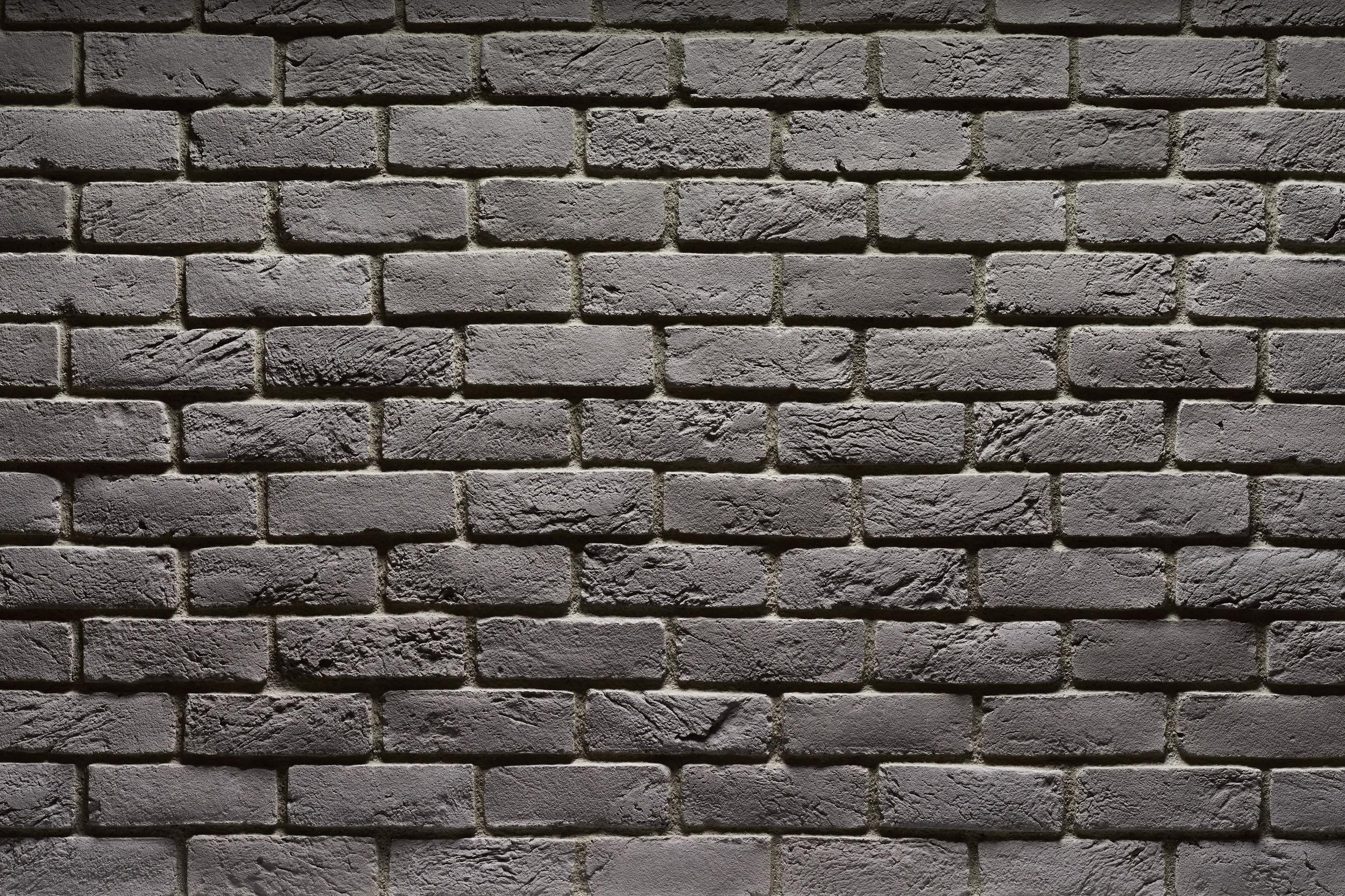 Handmade Brick Carbon brick by Cultured Stone, primary product image. Premium stone veneer for exterior and interior walls.