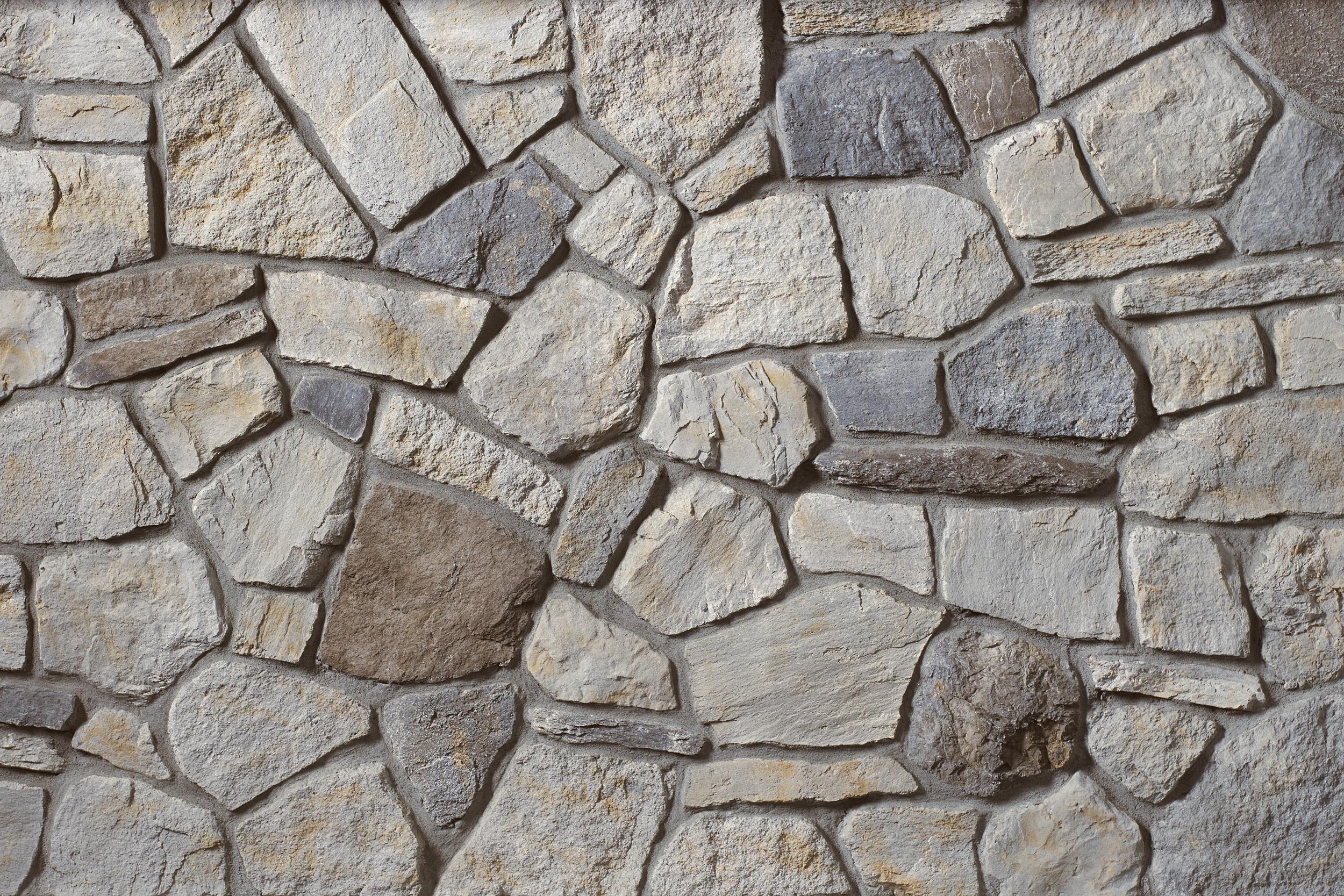Old Country Fieldstone Echo Ridge wall panels by Cultured Stone, primary product image. Premium stone veneer for exterior and interior walls.