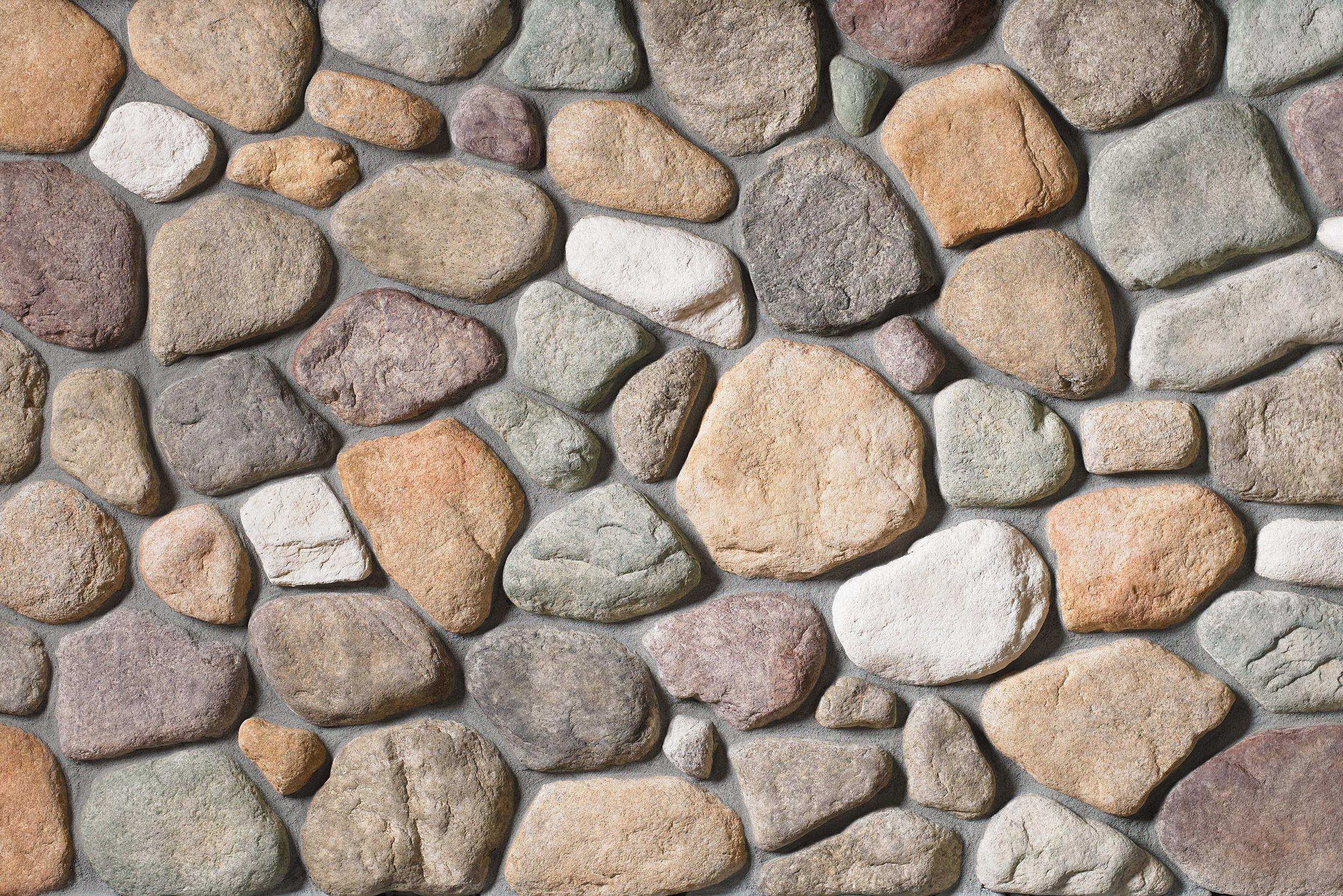 River Rock Lakeshore wall panels by Cultured Stone, primary product image. Premium stone veneer for exterior and interior walls.