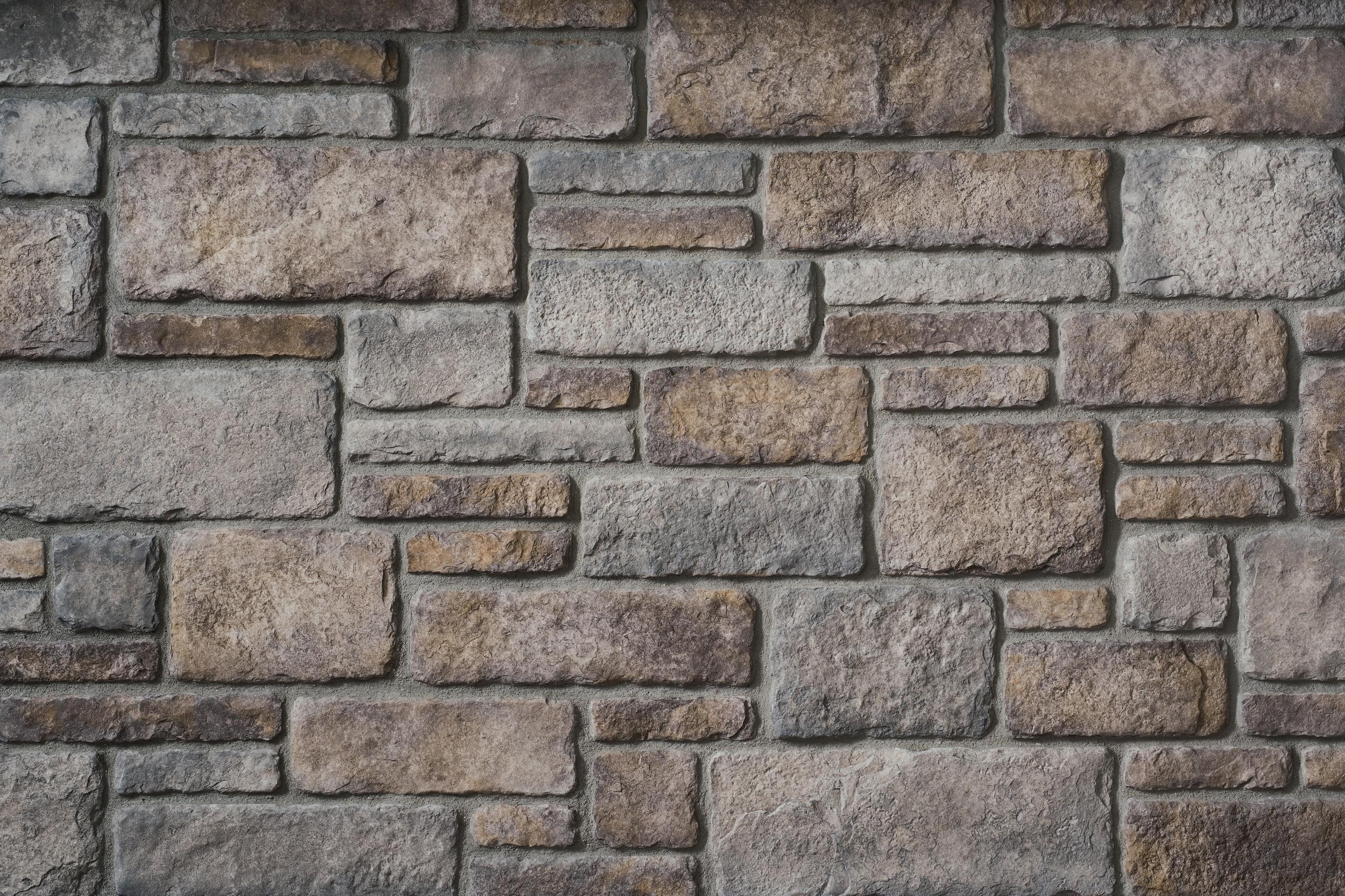 Sculpted Ashlar Ferrous wall panels by Cultured Stone, primary product image. Premium stone veneer for exterior and interior walls.