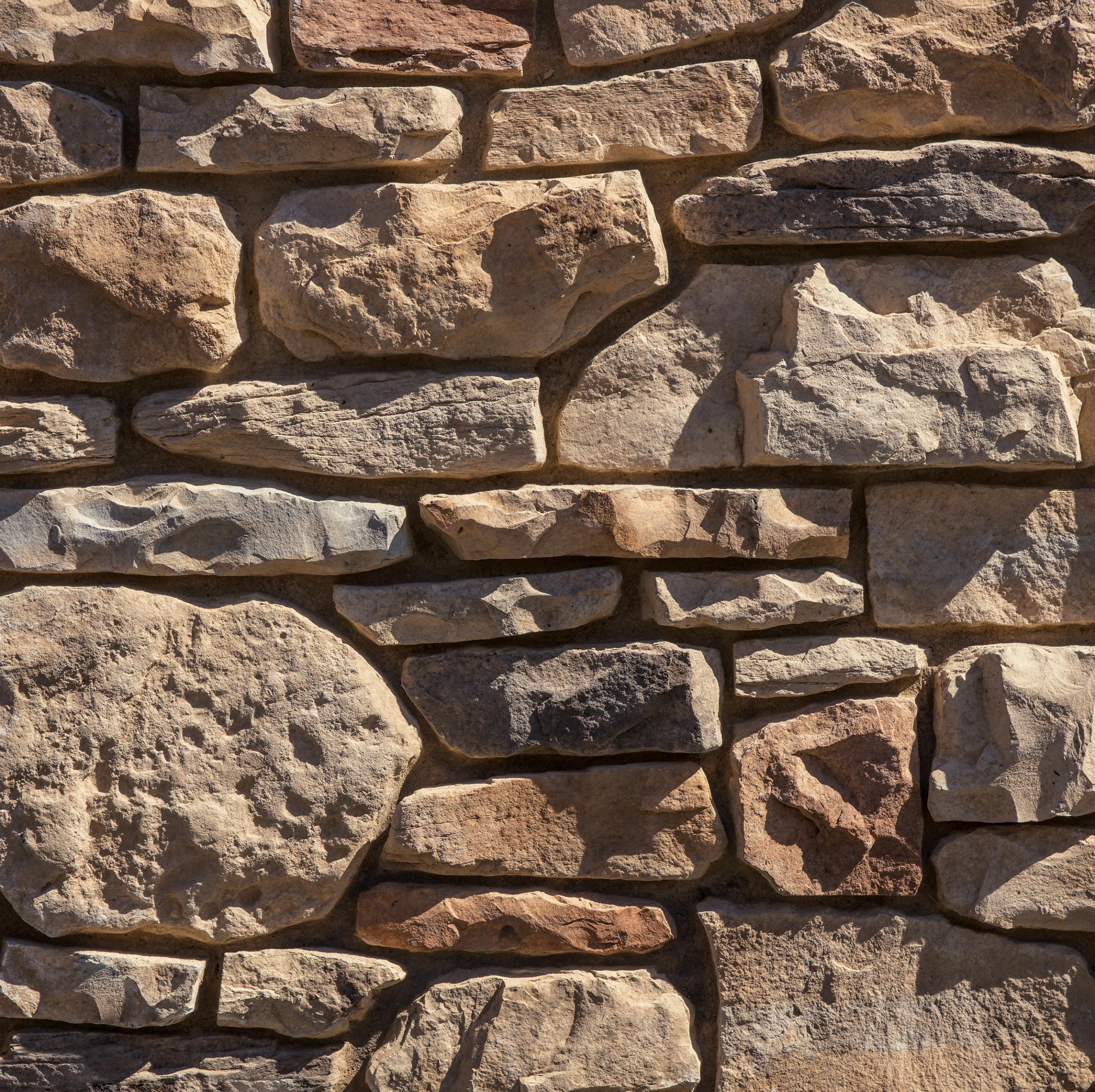 Tuscan Ridge Natural Blend wall panels by Dutch Quality, primary product image. Premium stone veneer for exterior and interior walls.