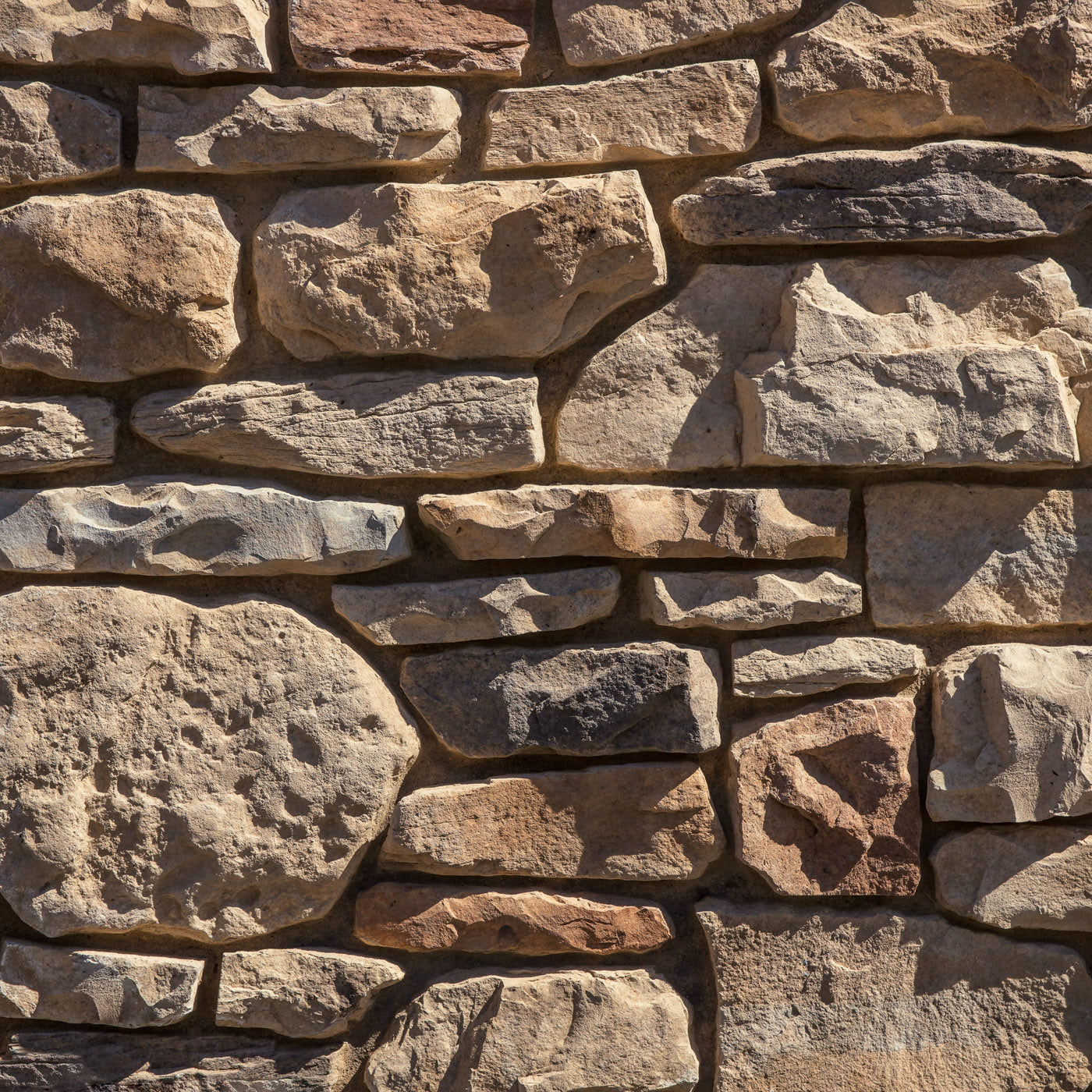 Tuscan Ridge Natural Blend wall panels by Dutch Quality, primary product image. Premium stone veneer for exterior and interior walls.