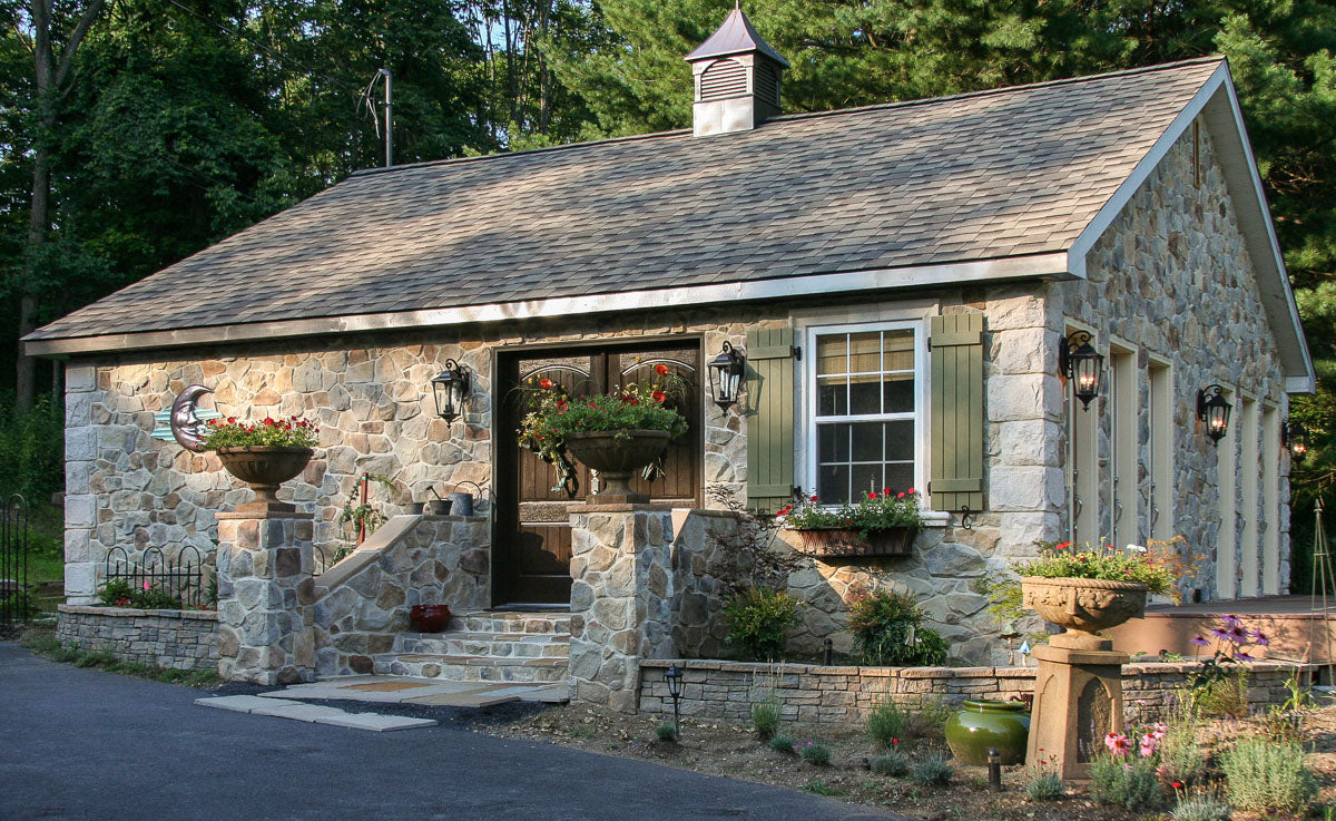 Country Rubble Bella wall panels by Eldorado Stone, primary product image. Premium stone veneer for exterior and interior walls.
