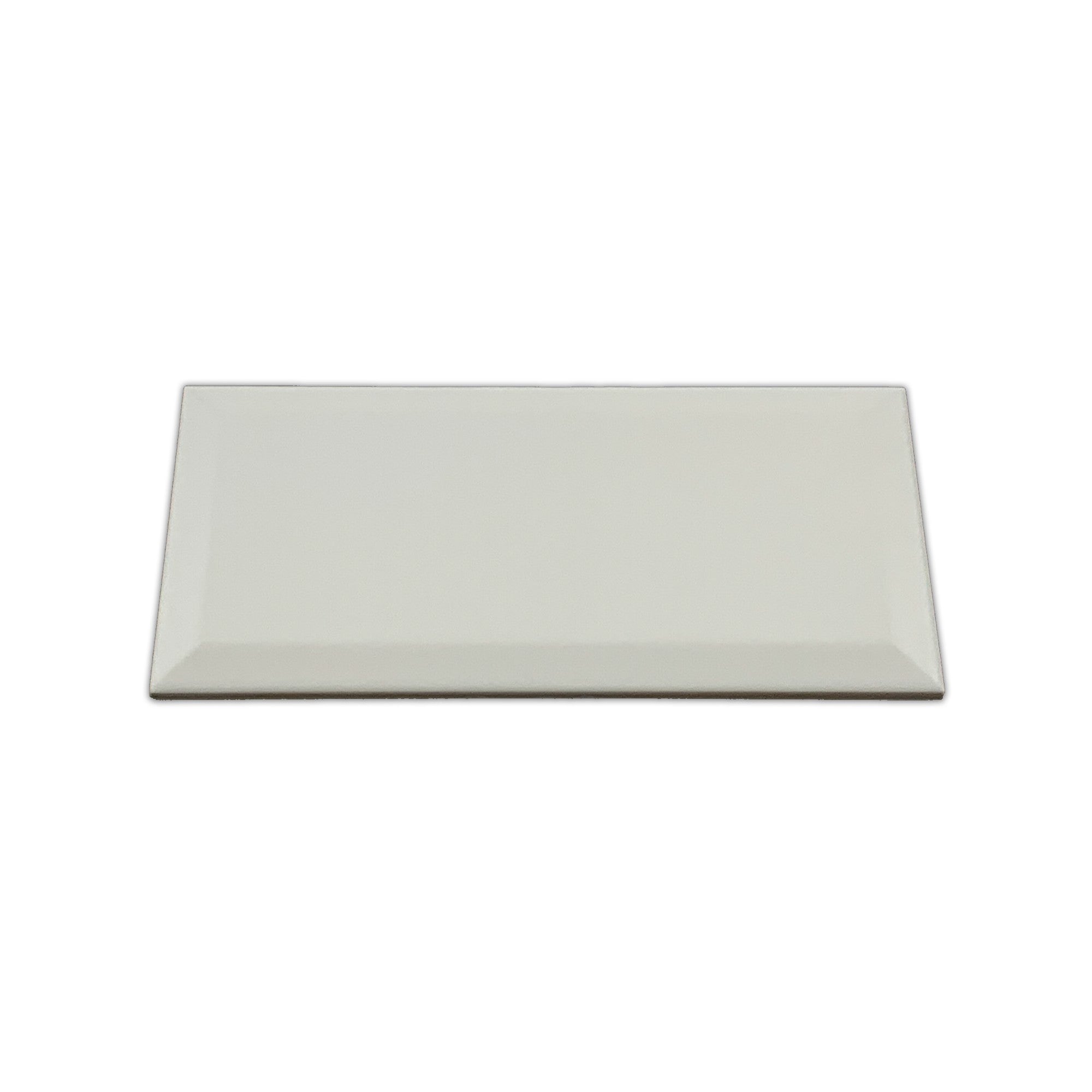 Elon Tile Metropolitan tile close-up view — available at Surface Group