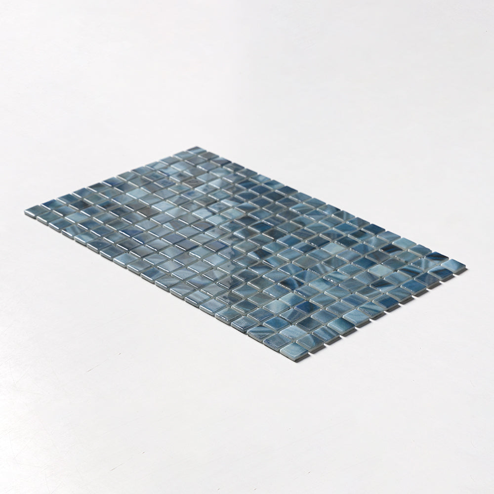 Atlantide Polished 1×1 Recycled Glass Mosaics 12 13/16×20 1/4 (GT00298)