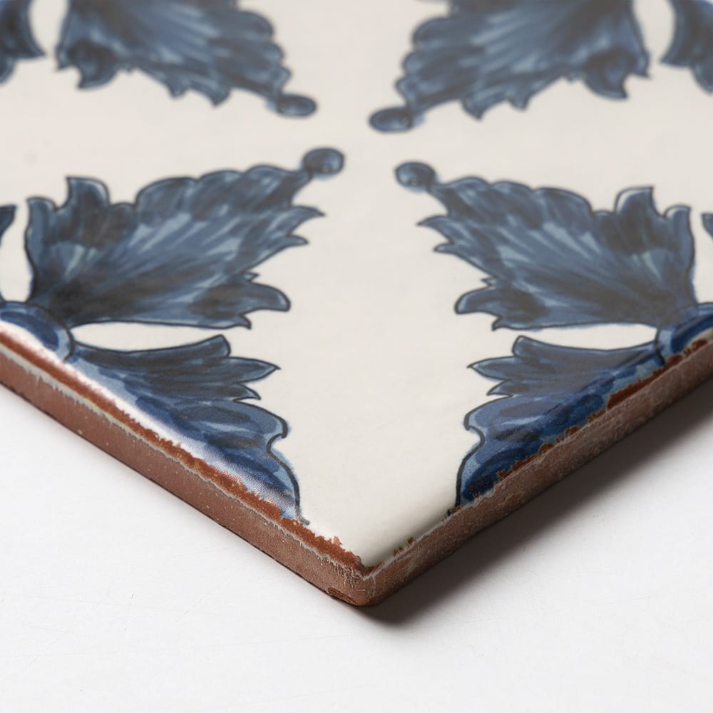 ARCADIA: Notch Glazed Terracotta Deco Field Tile (6"x6"x3/8 | matte)