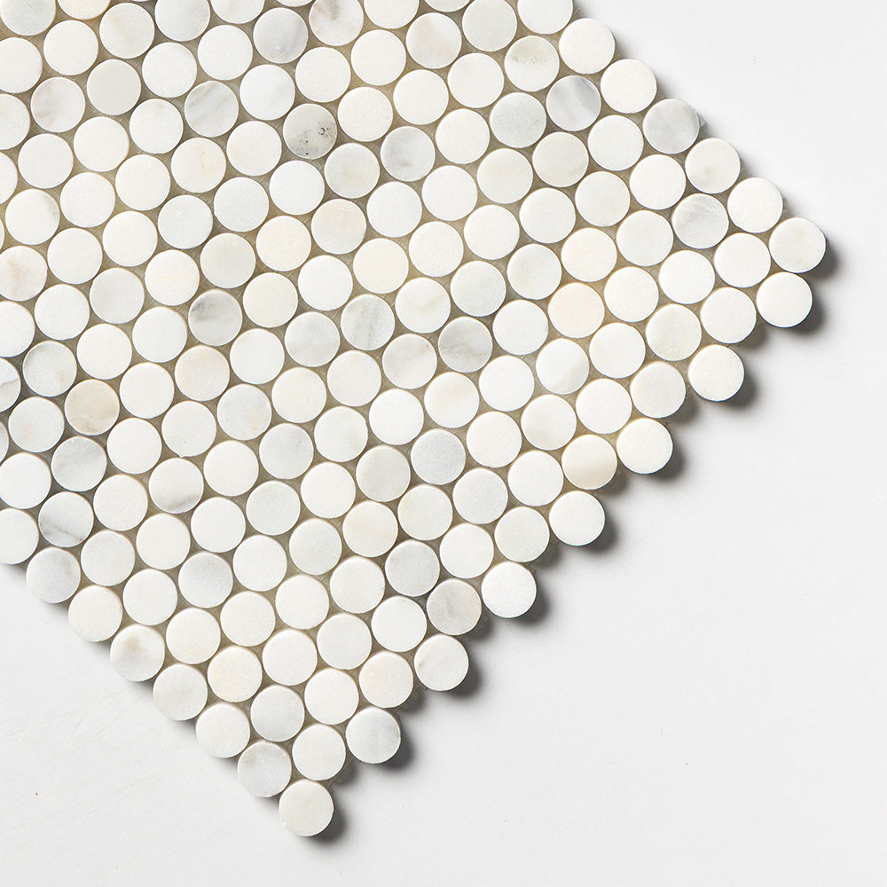 Calacatta Renaissance Honed Penny Round Marble Mosaics 11 1/2×11 3/4 (MS02722)