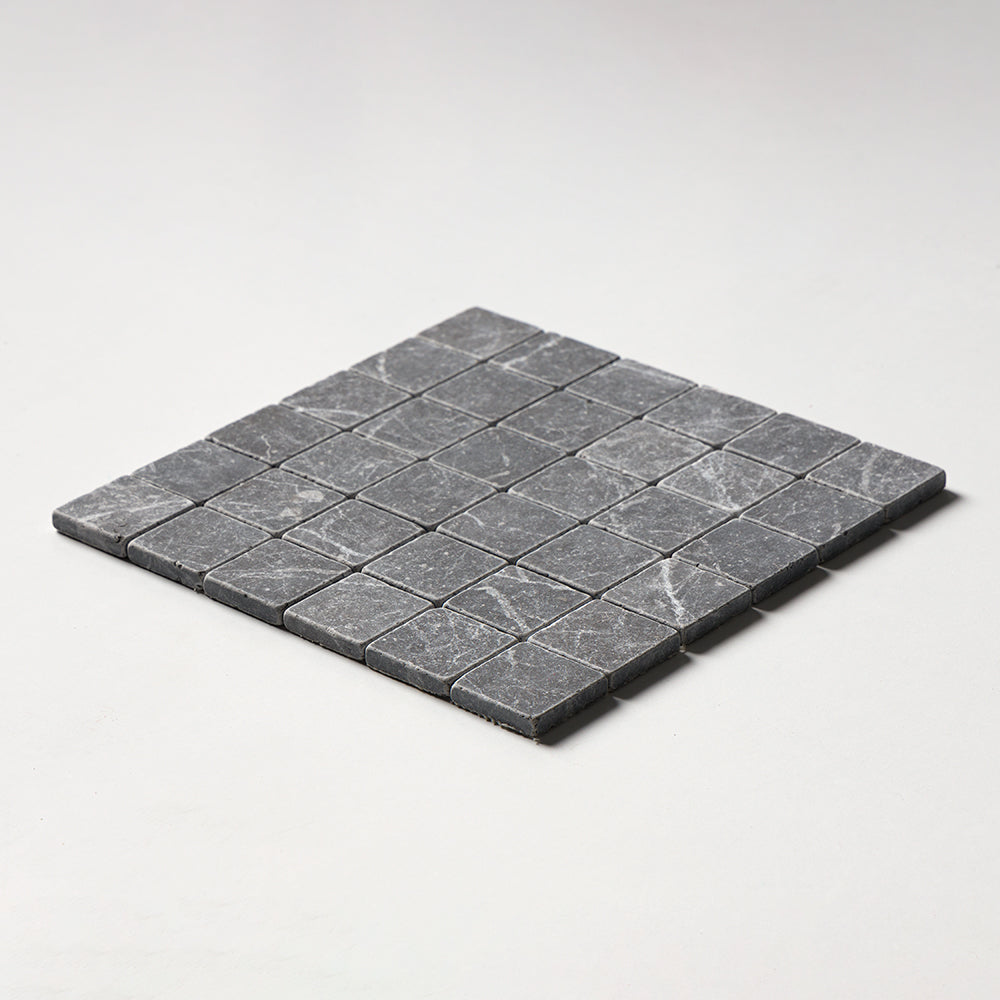 Iris Black Tumbled 2×2 Marble Mosaics 12×12 (MS02338)