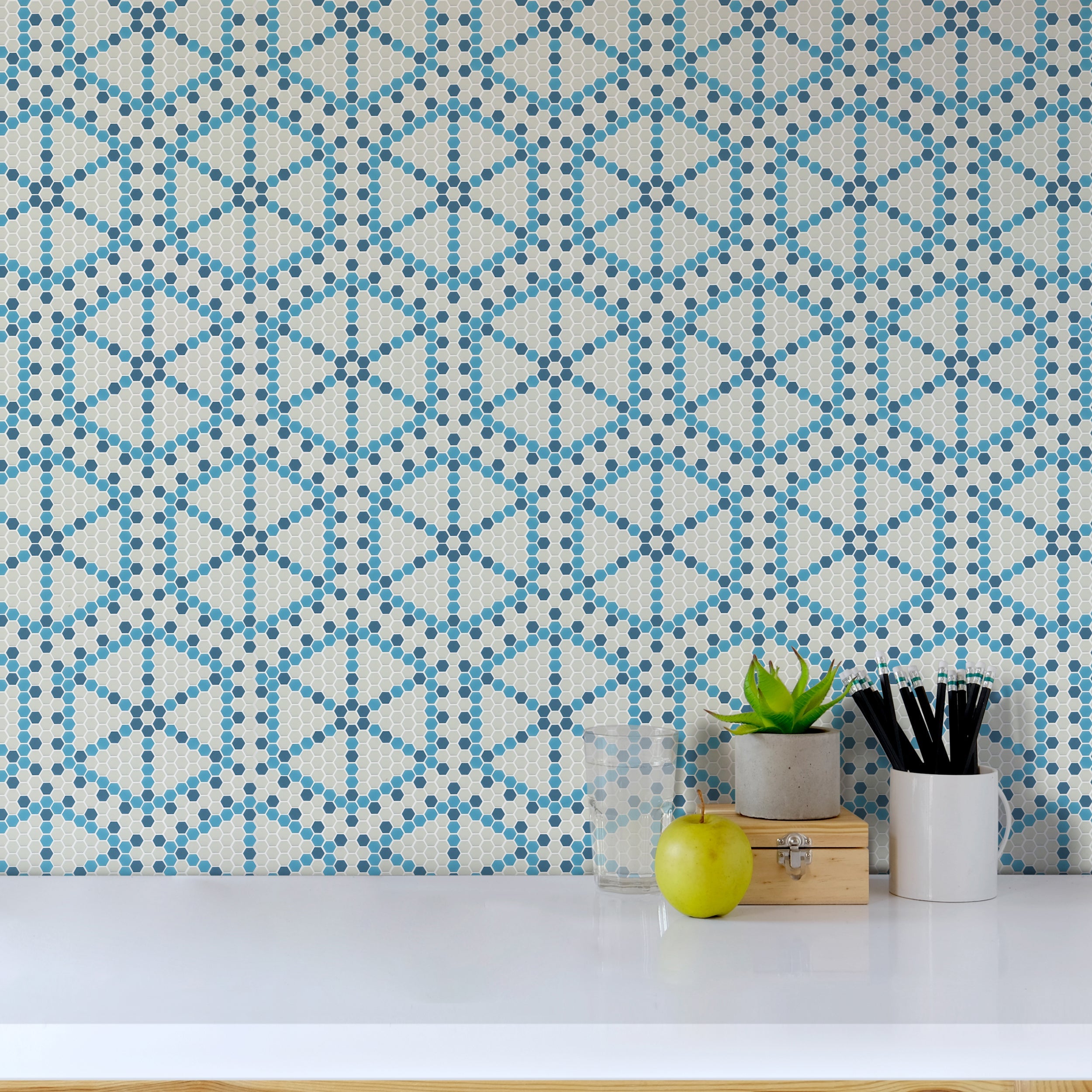 GEOMETRO: Lyon Coastal Hexagonal Recycled Glass Mosaic (11 7/8"x13 3/4"x3/8" | Matte)