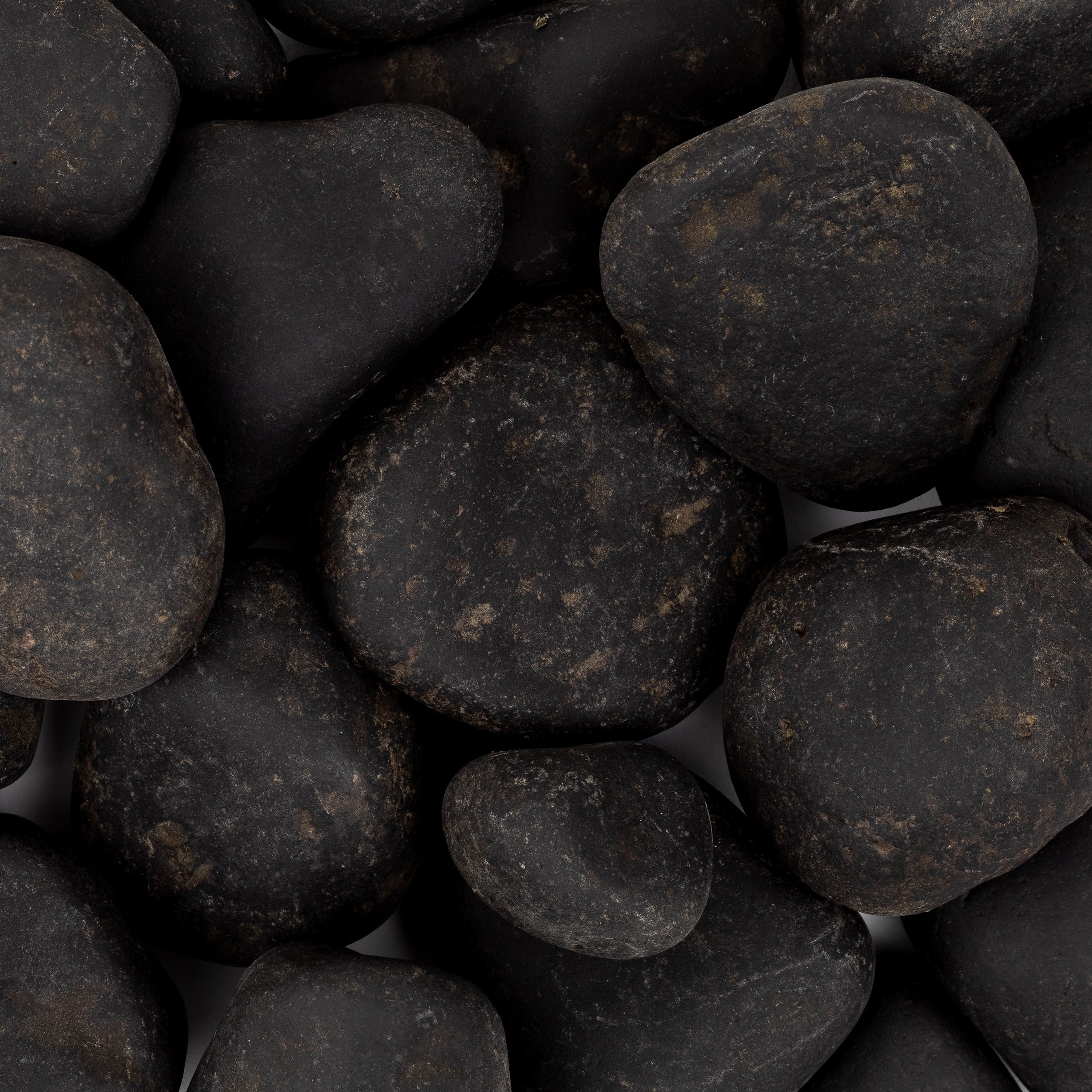 BAGHEERA BLACK: Riverstone Medium Loose Pebbles (50 lbs | Tumbled)