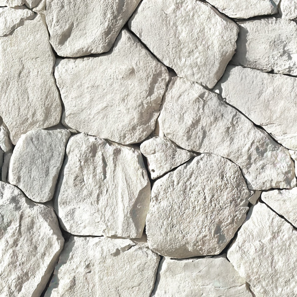 LYMRA: Wall Veneer (natural cleft)