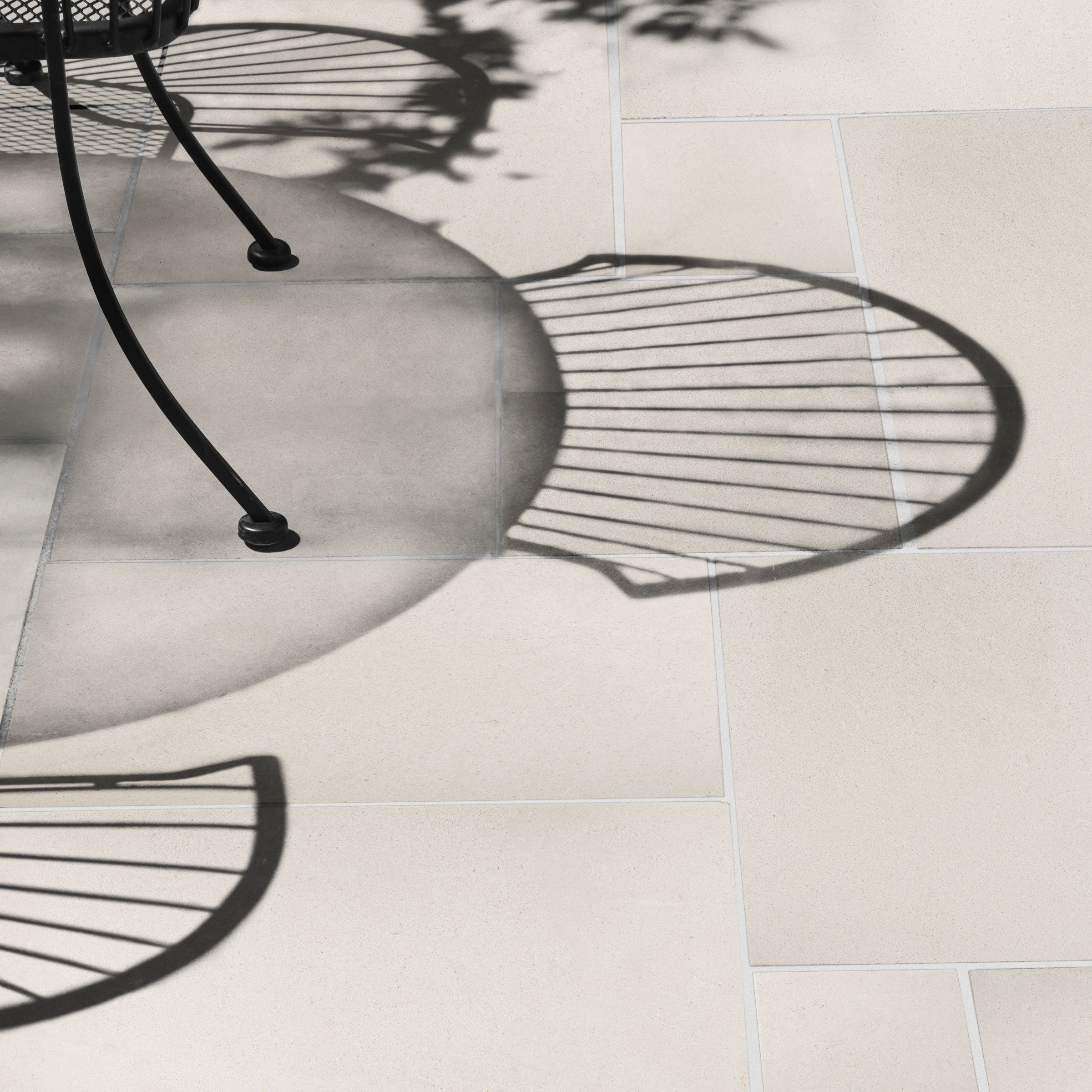 LYMRA: Versailles Pattern Pavers (16"×16"×1 3/16" | tumbled)