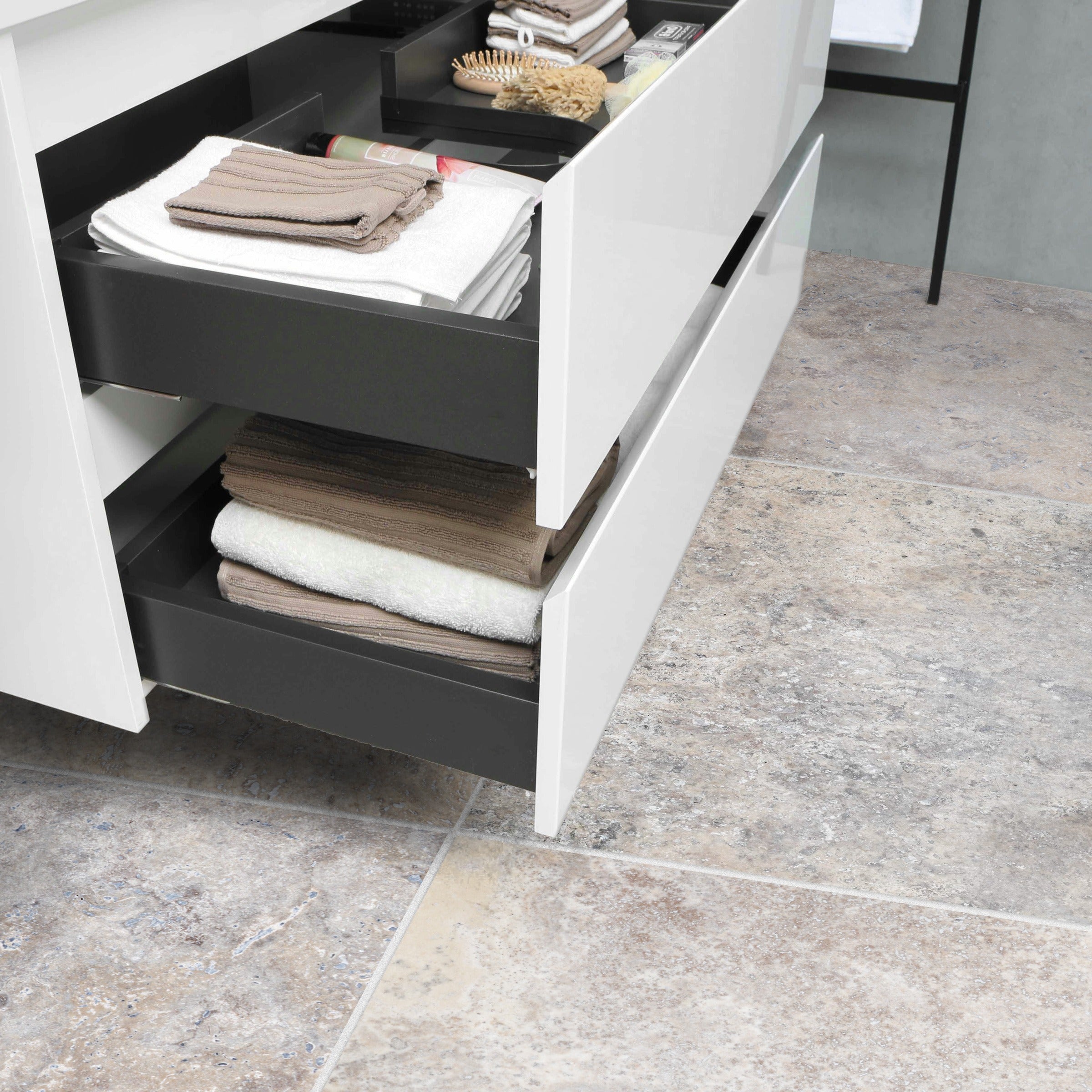 SILVER PREMIUM: Field Tile (12"×12"×3/8" | filled & honed)