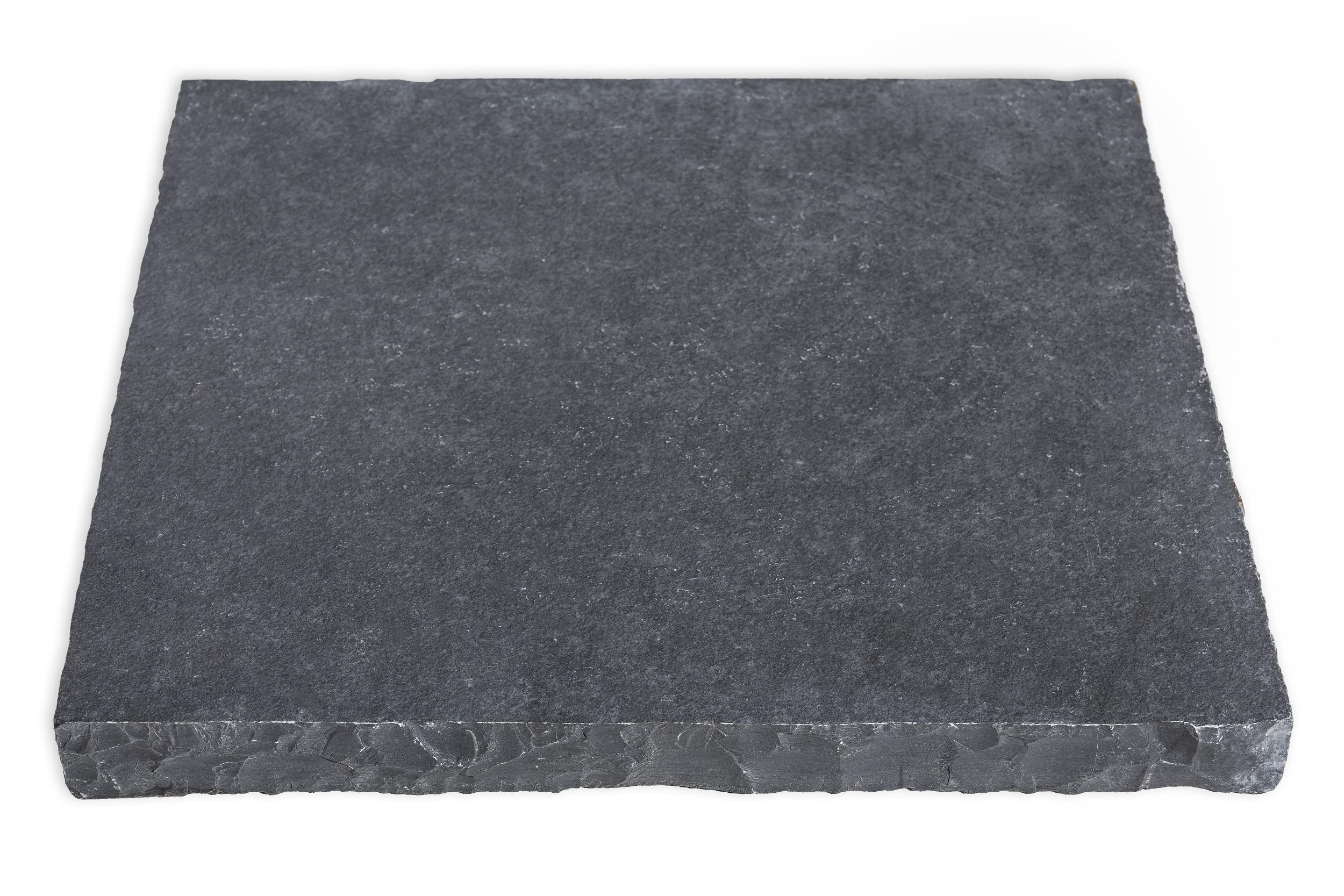 Artisan Cap Ebony accessories by Old World Flagstone, primary product image, 28.0" x 28.0" x 2.0" size. Premium stone veneer for exterior and interior walls.