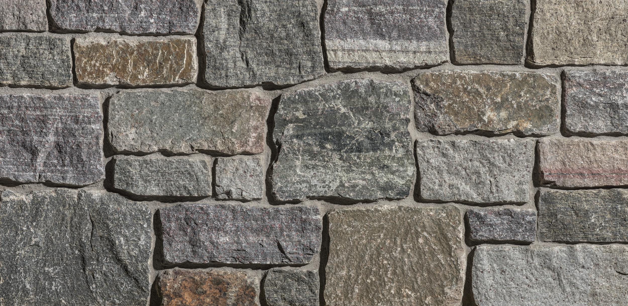 Rustic Ashlar Thunder Bay wall panels by Old World Veneer, primary product image. Premium stone veneer for exterior and interior walls.