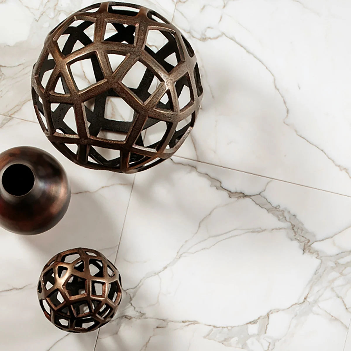 Calacatta Gold Polished Marble White field tile, product image. Premium marble for floors and walls.