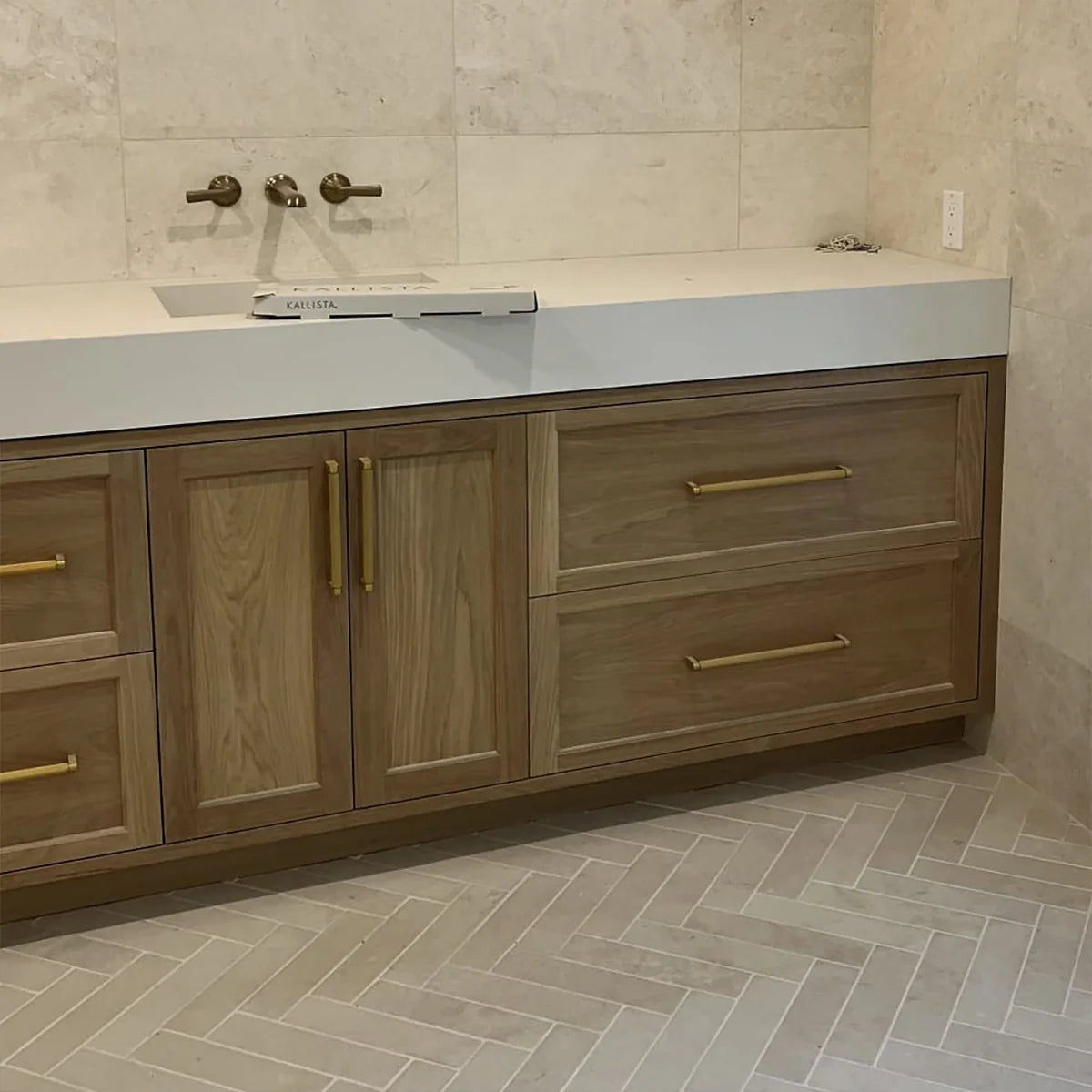Crema Balkan Limestone Beige field tile, lifestyle installation view. Premium limestone for floors and walls.